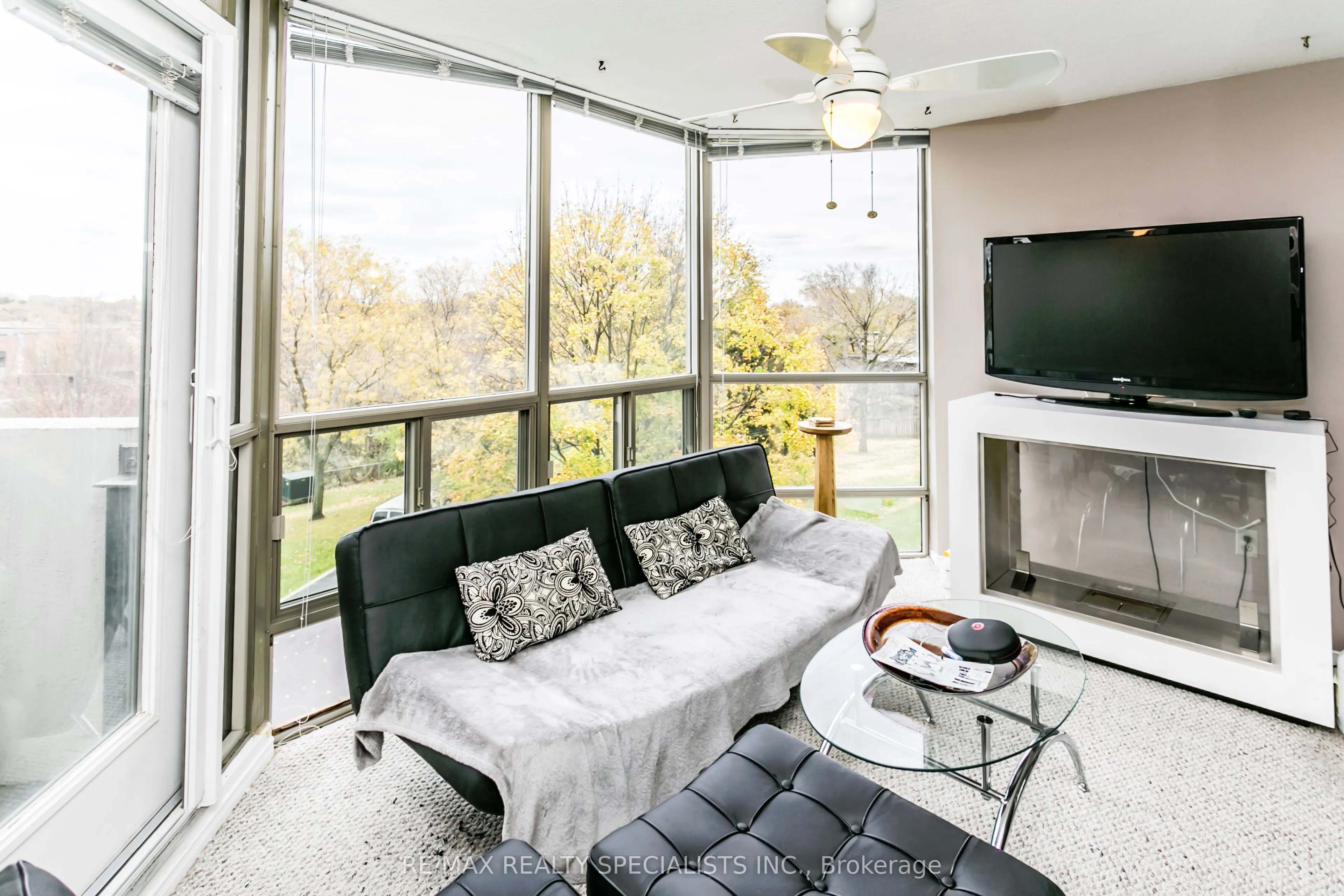 5080 Pinedale Avenue, #403