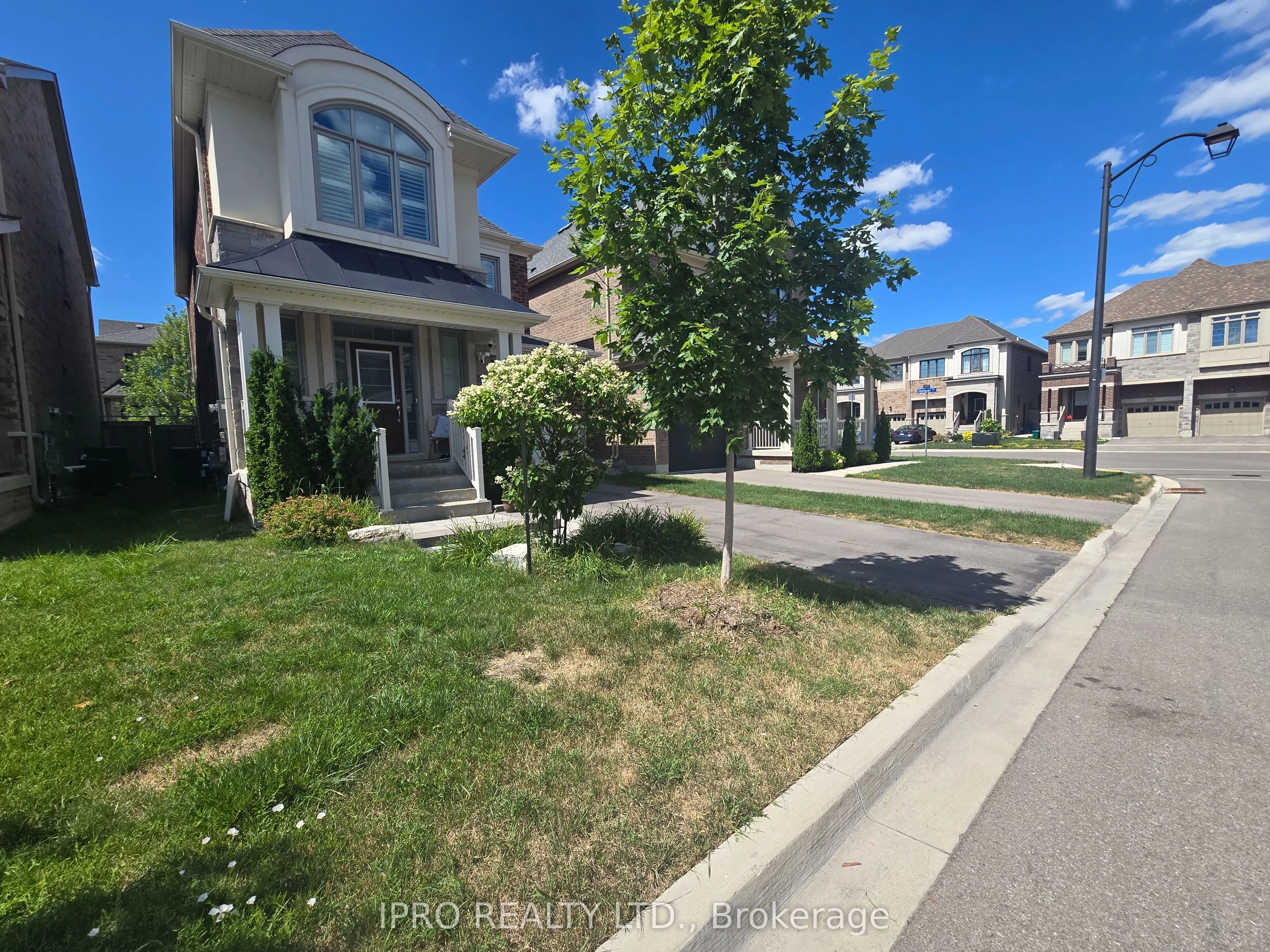 451 Ramsey Place