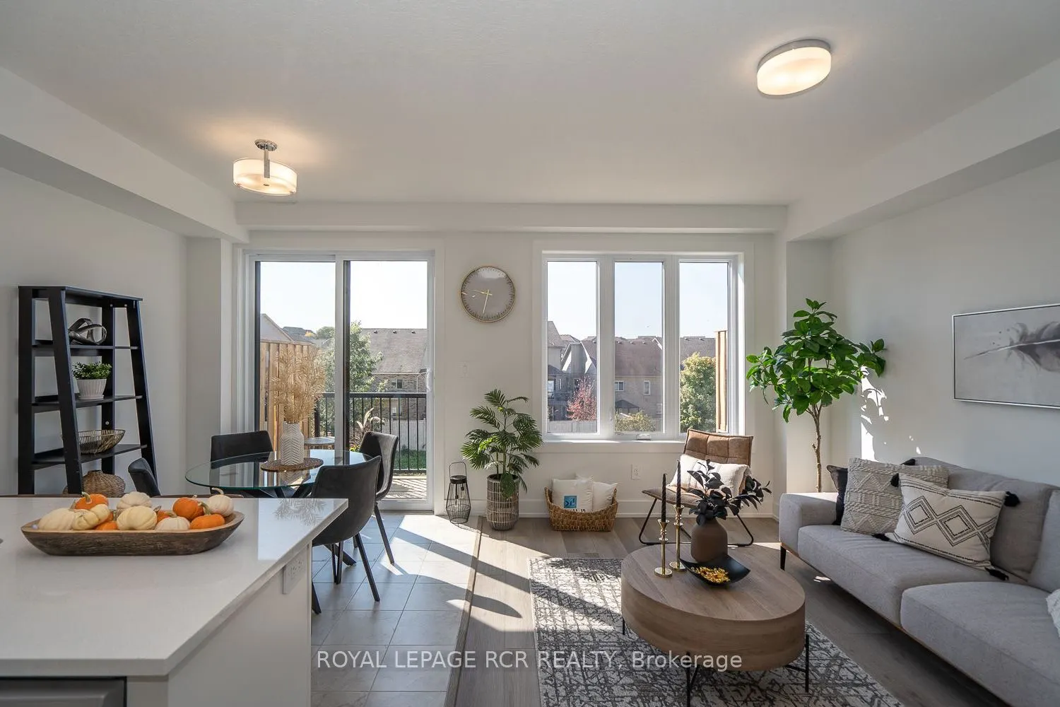 690 Broadway Avenue