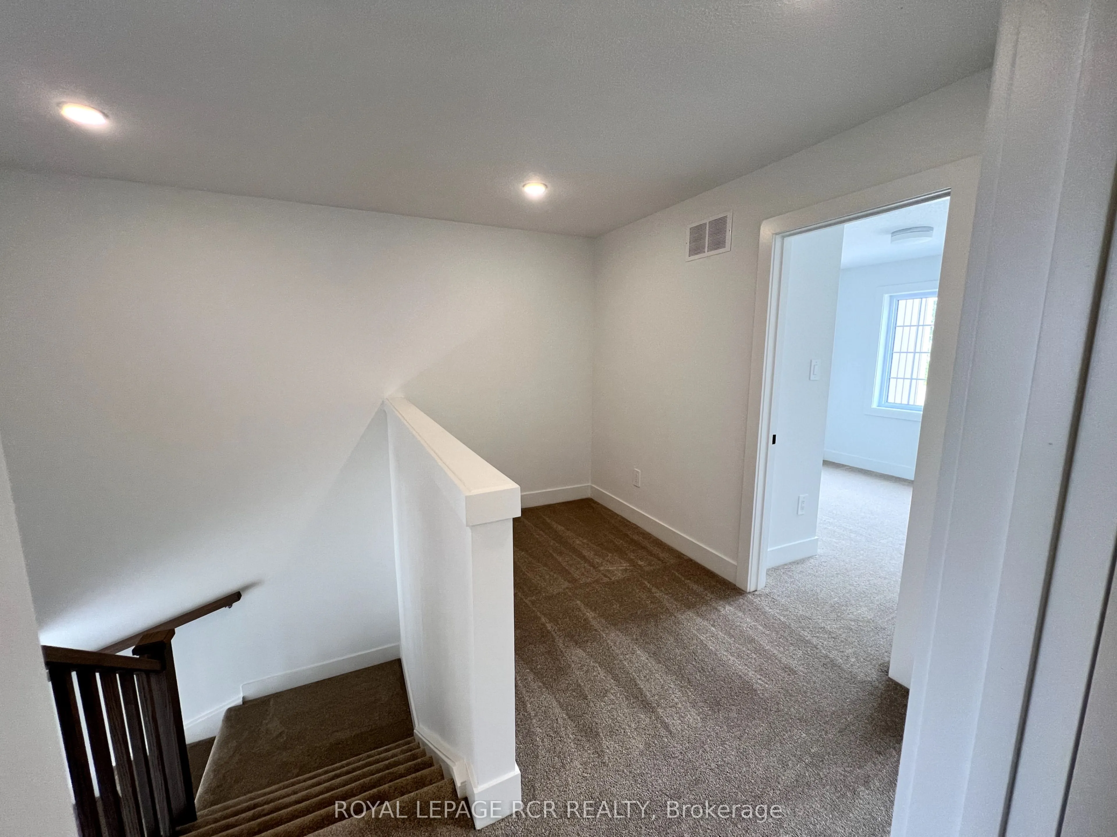690 Broadway Avenue