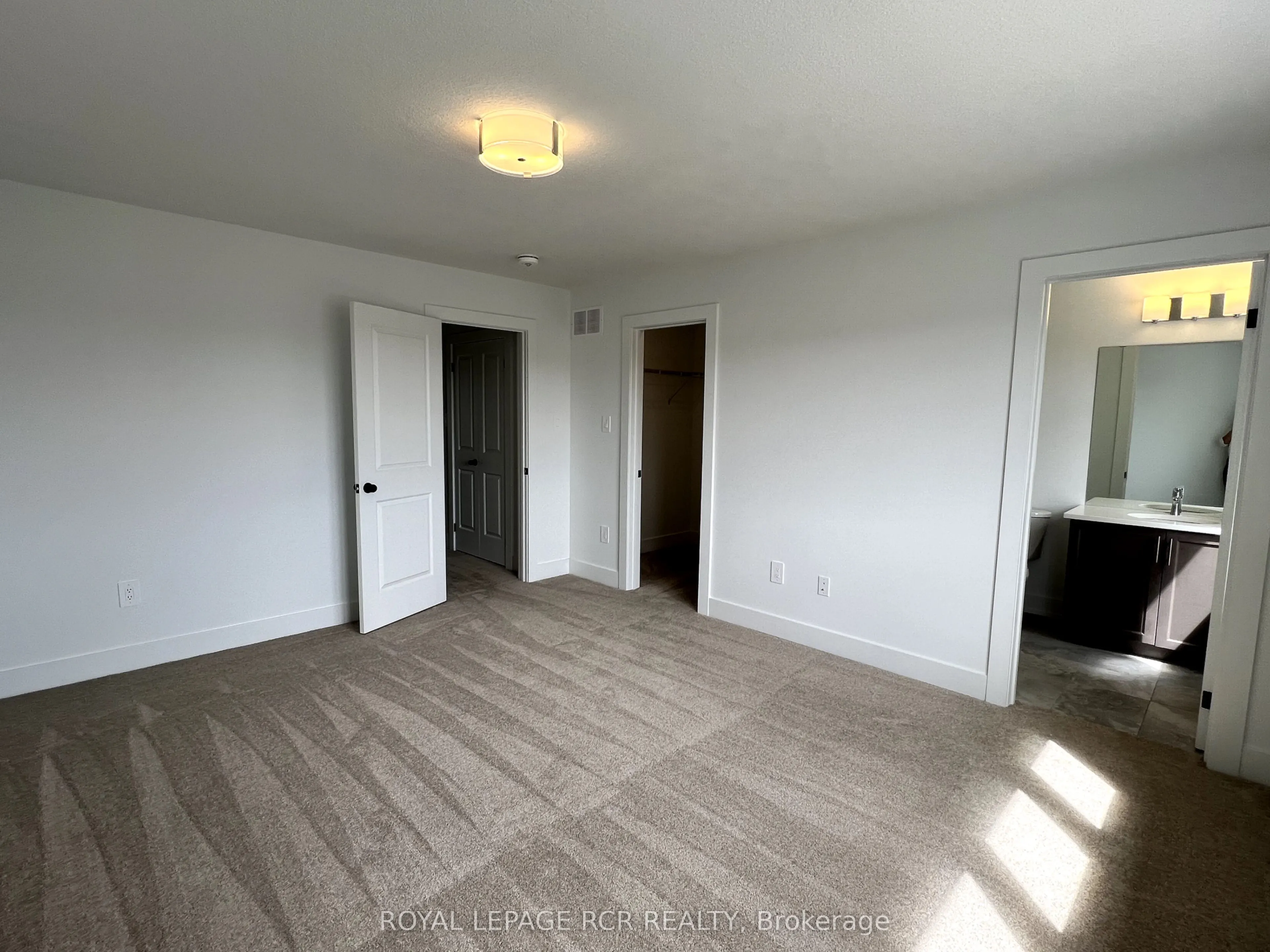 690 Broadway Avenue