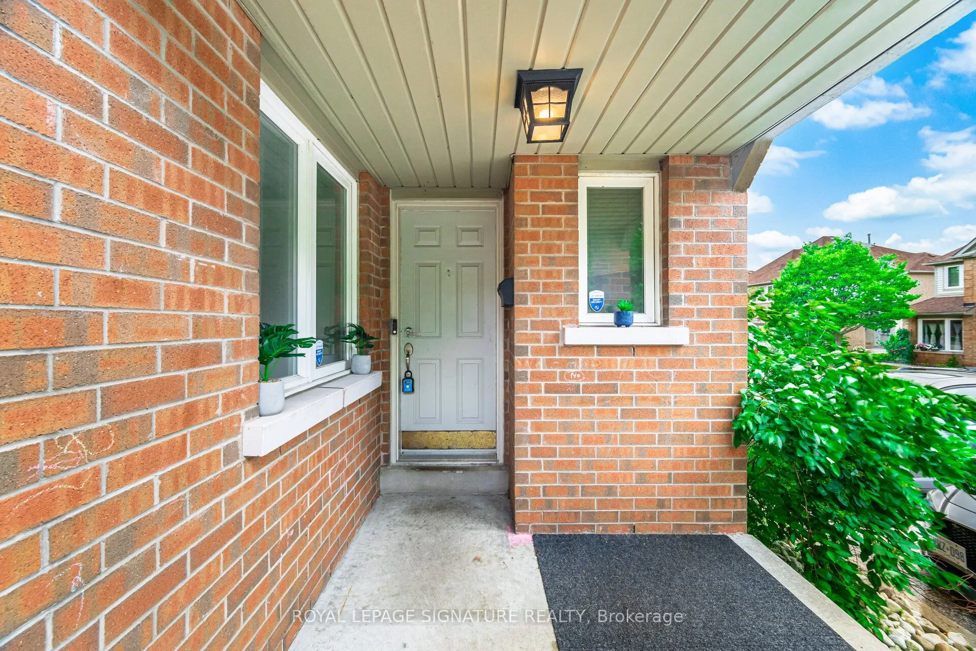 2555 Thomas Street, #89