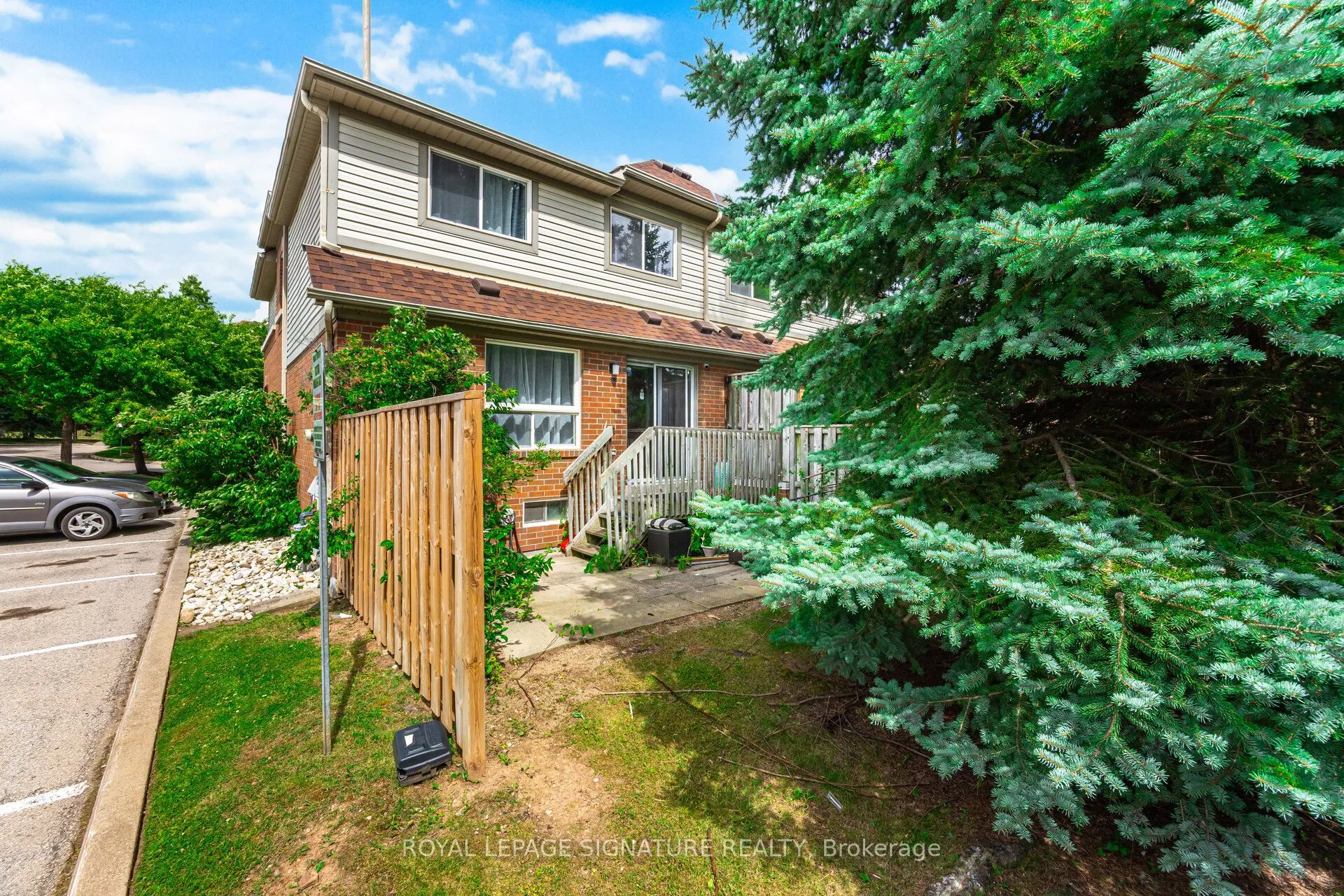 2555 Thomas Street, #89