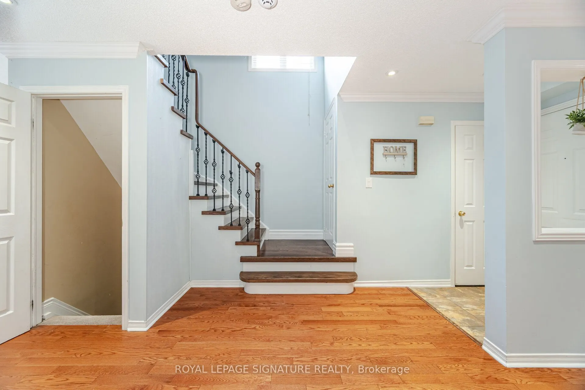 2555 Thomas Street, #89