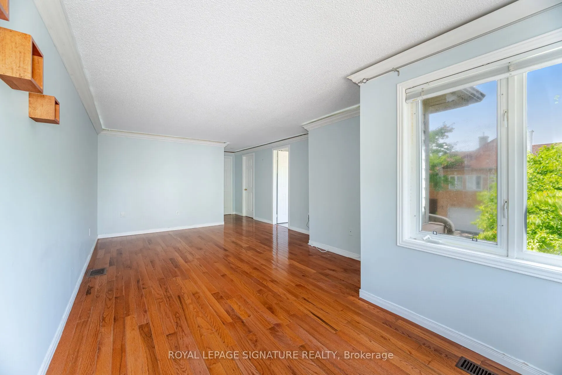 2555 Thomas Street, #89