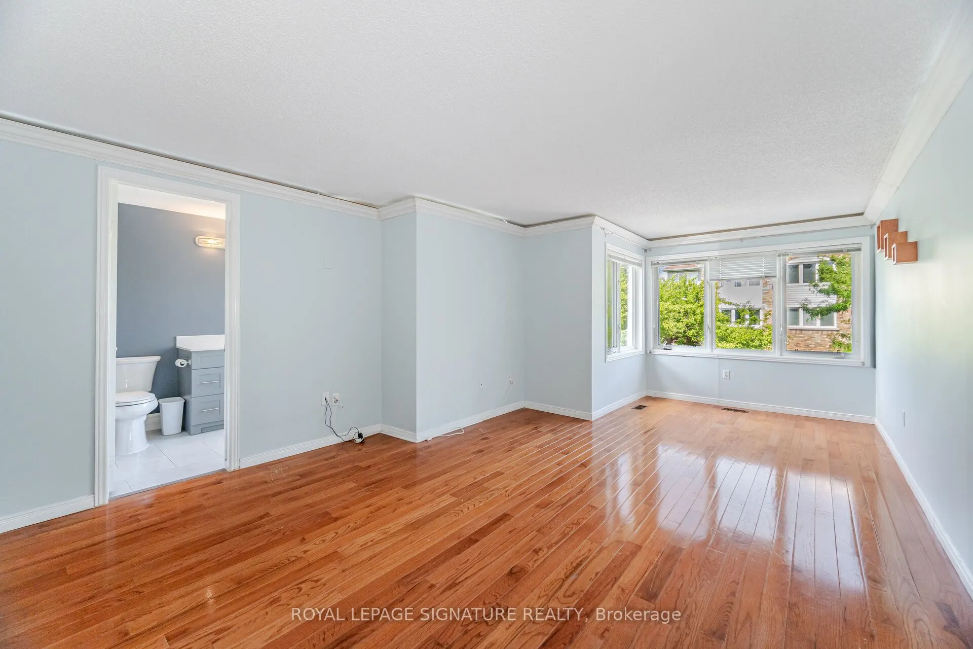 2555 Thomas Street, #89