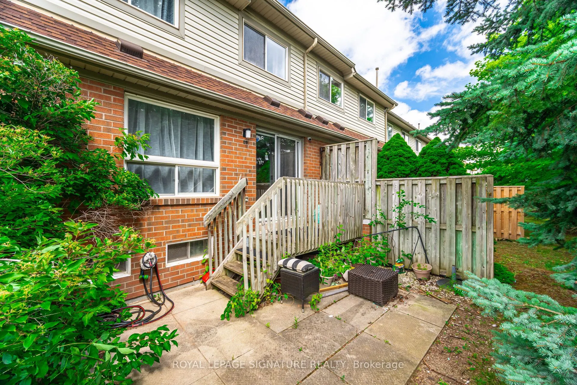 2555 Thomas Street, #89