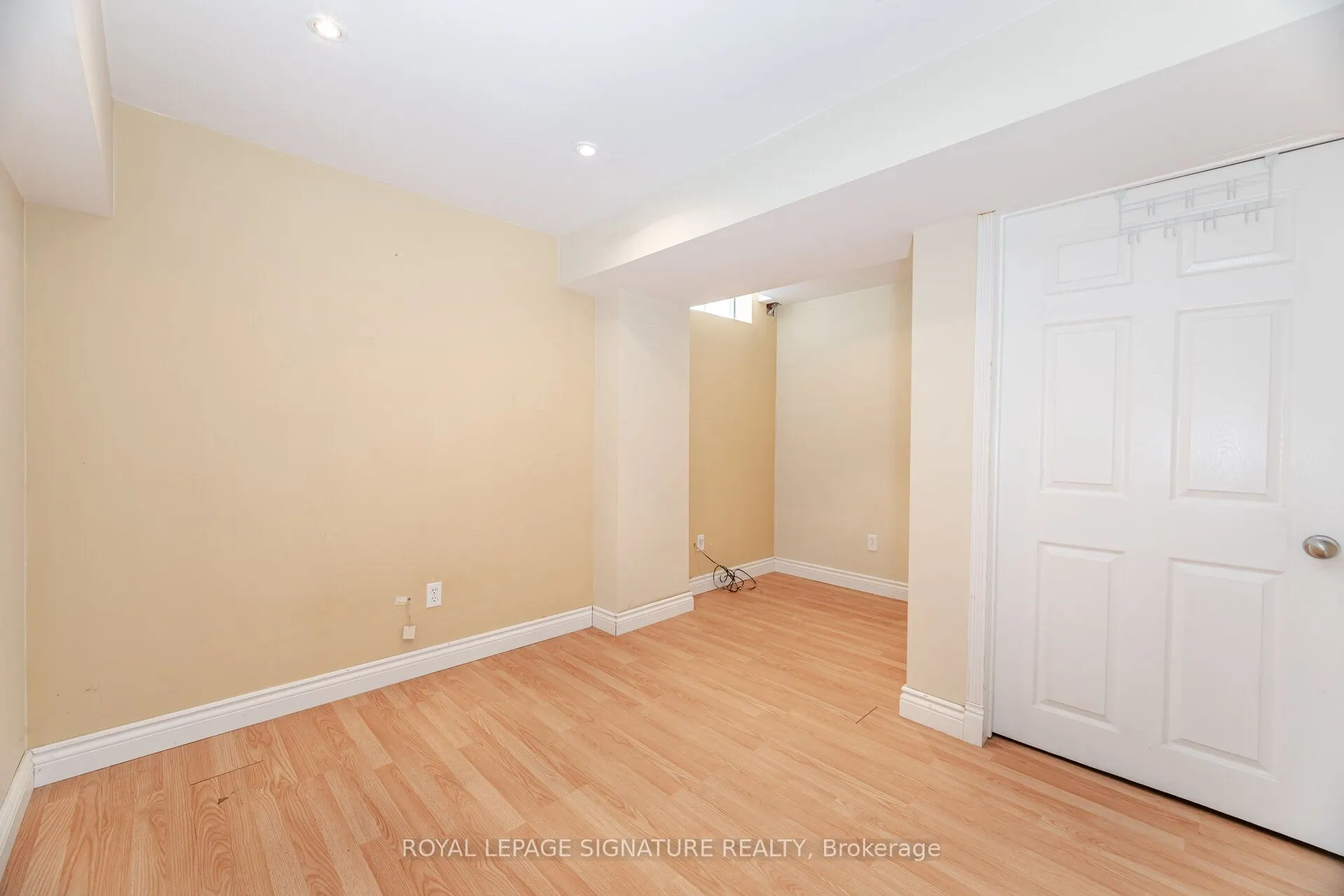 2555 Thomas Street, #89