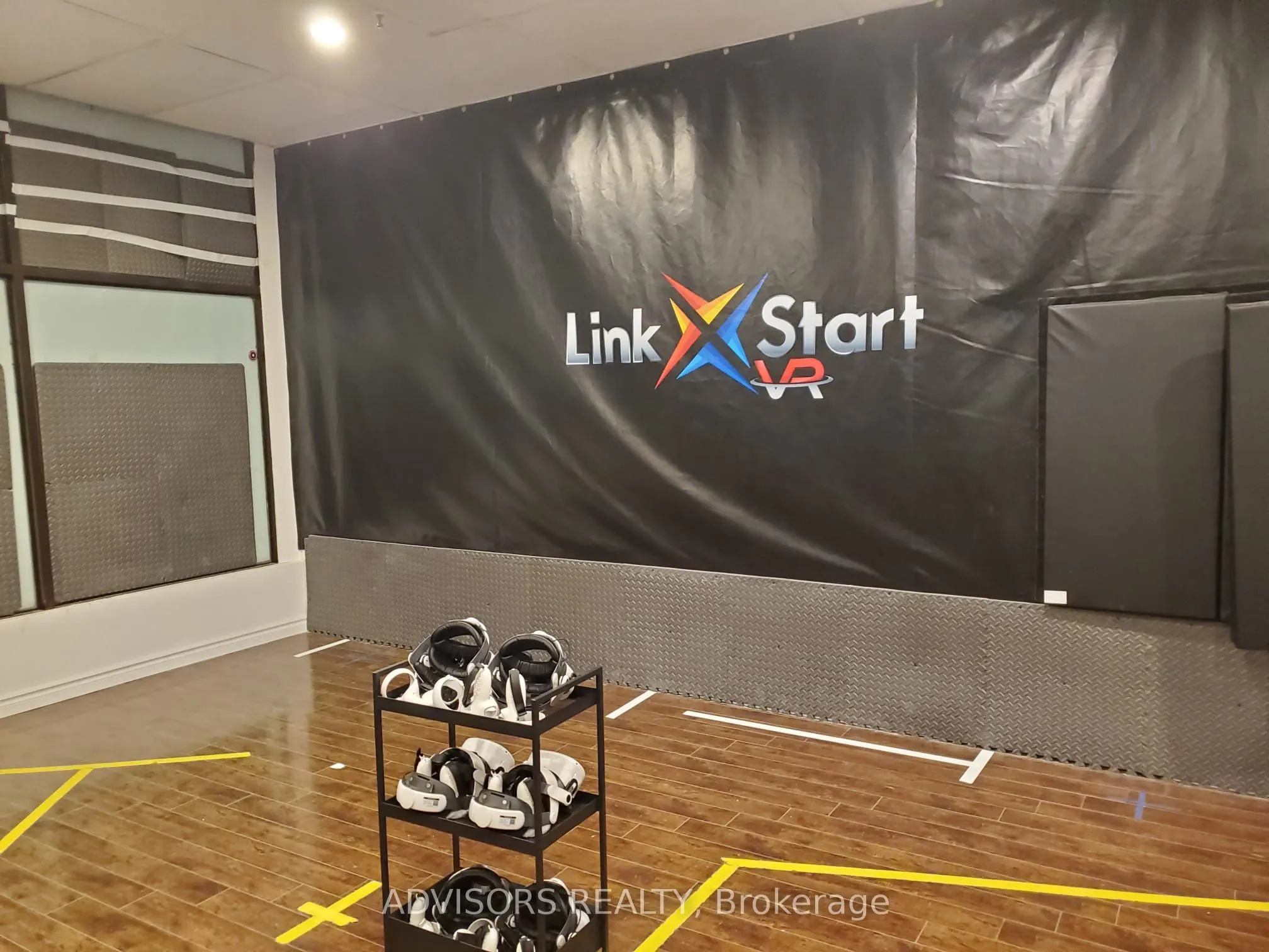 1100 BURNHAMTHORPE Road W, #31