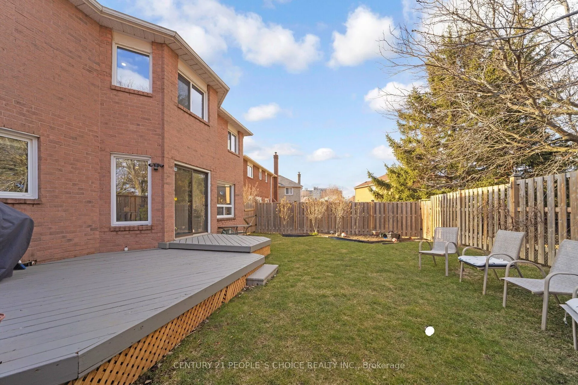 18 BLACKWELL Place