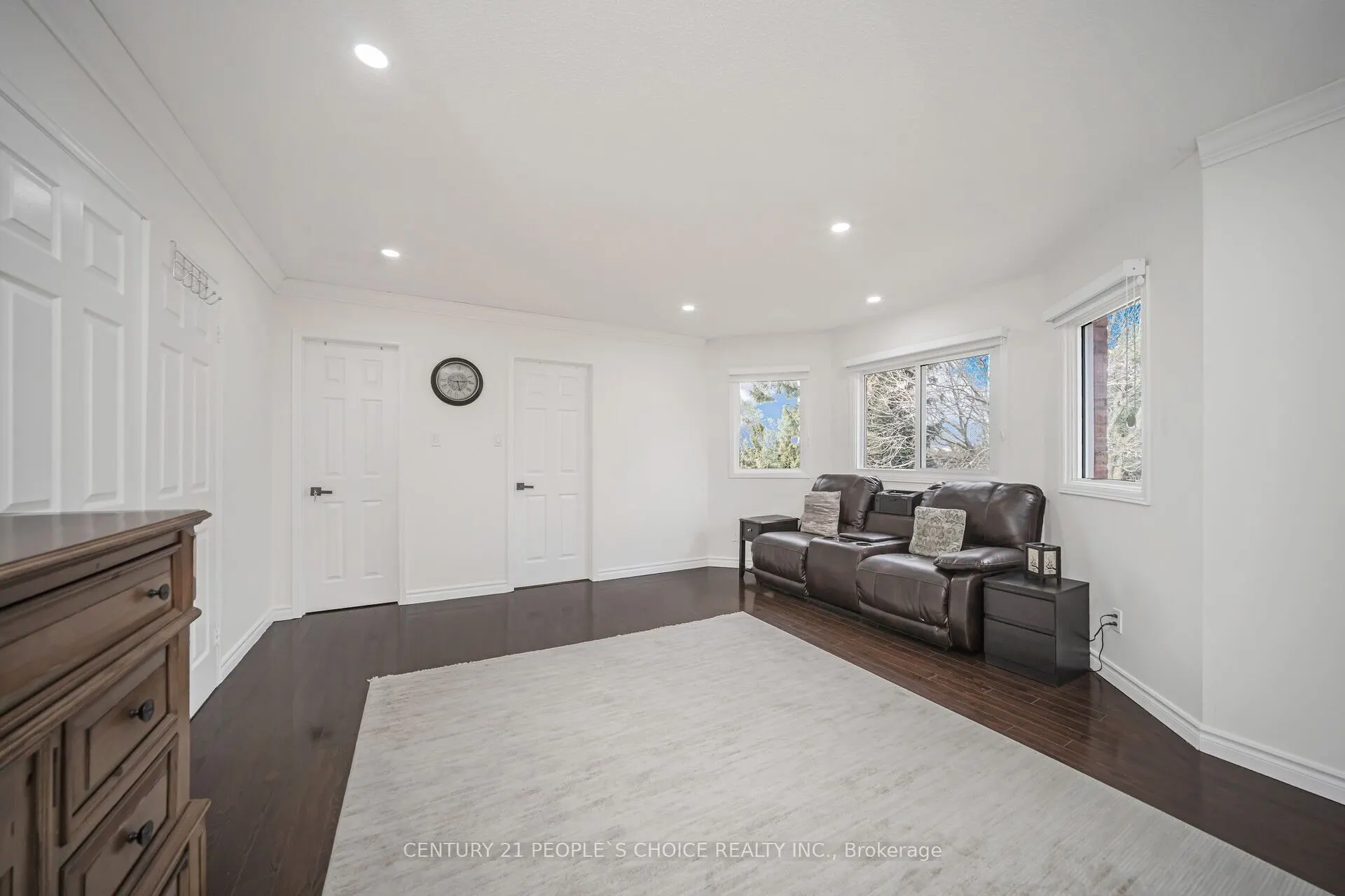 18 BLACKWELL Place