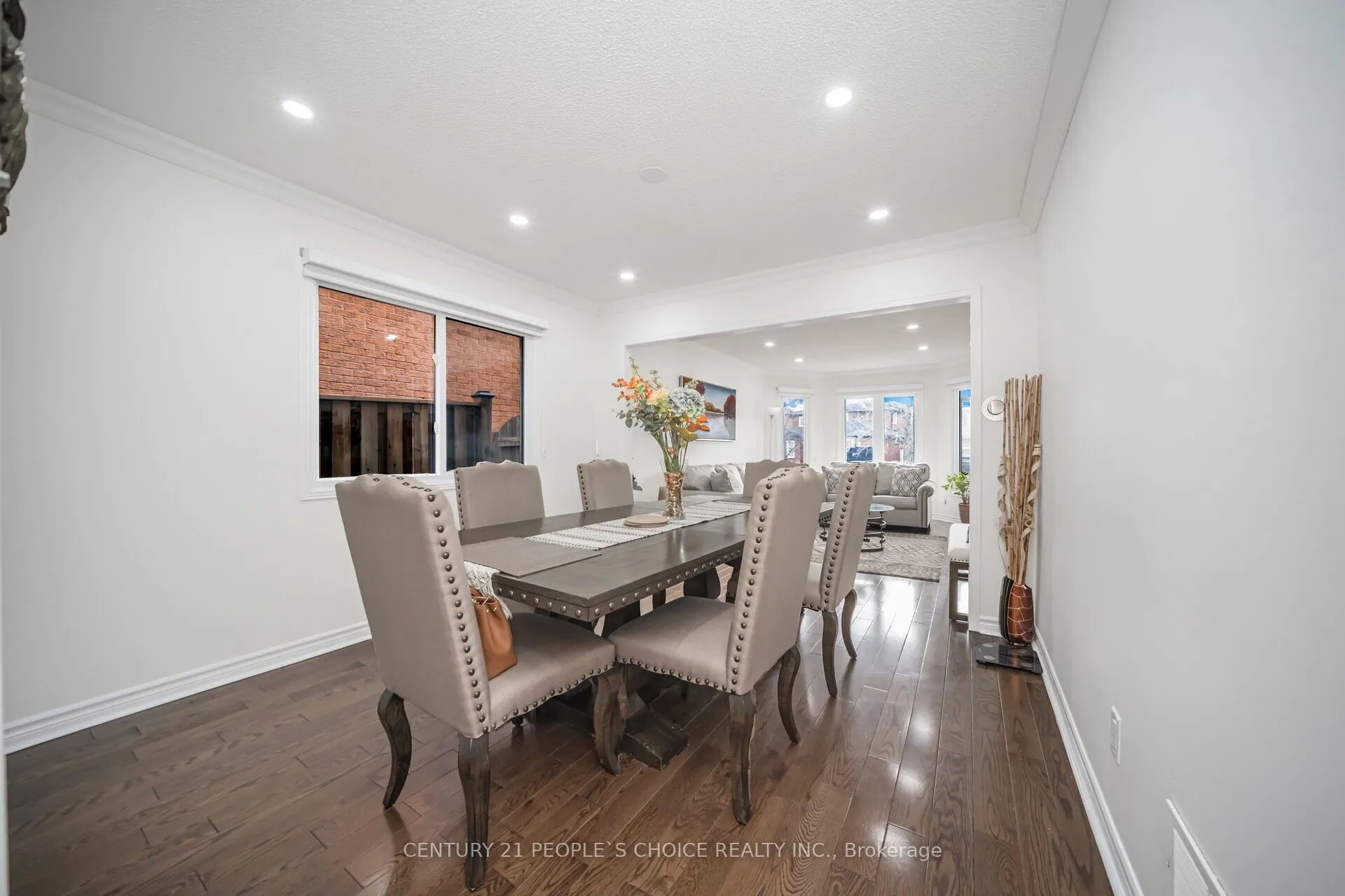18 BLACKWELL Place