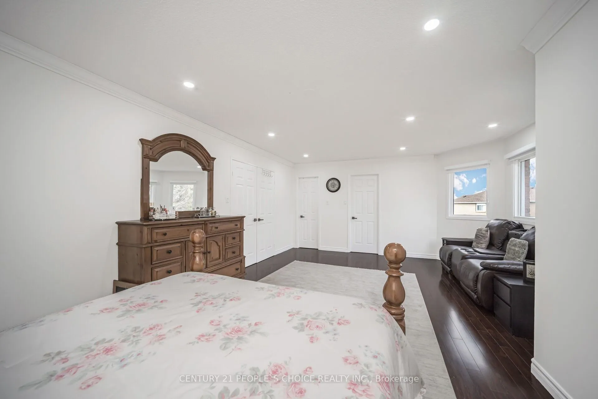 18 BLACKWELL Place