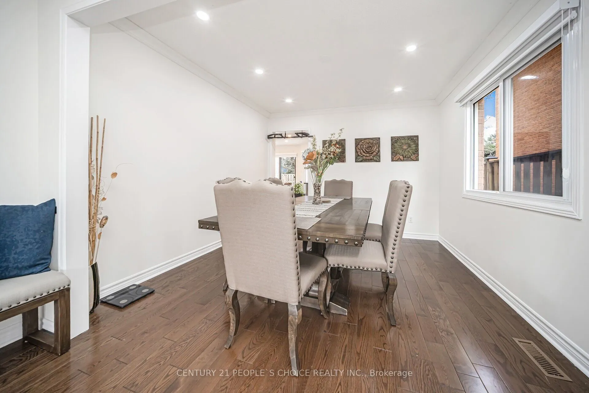 18 BLACKWELL Place