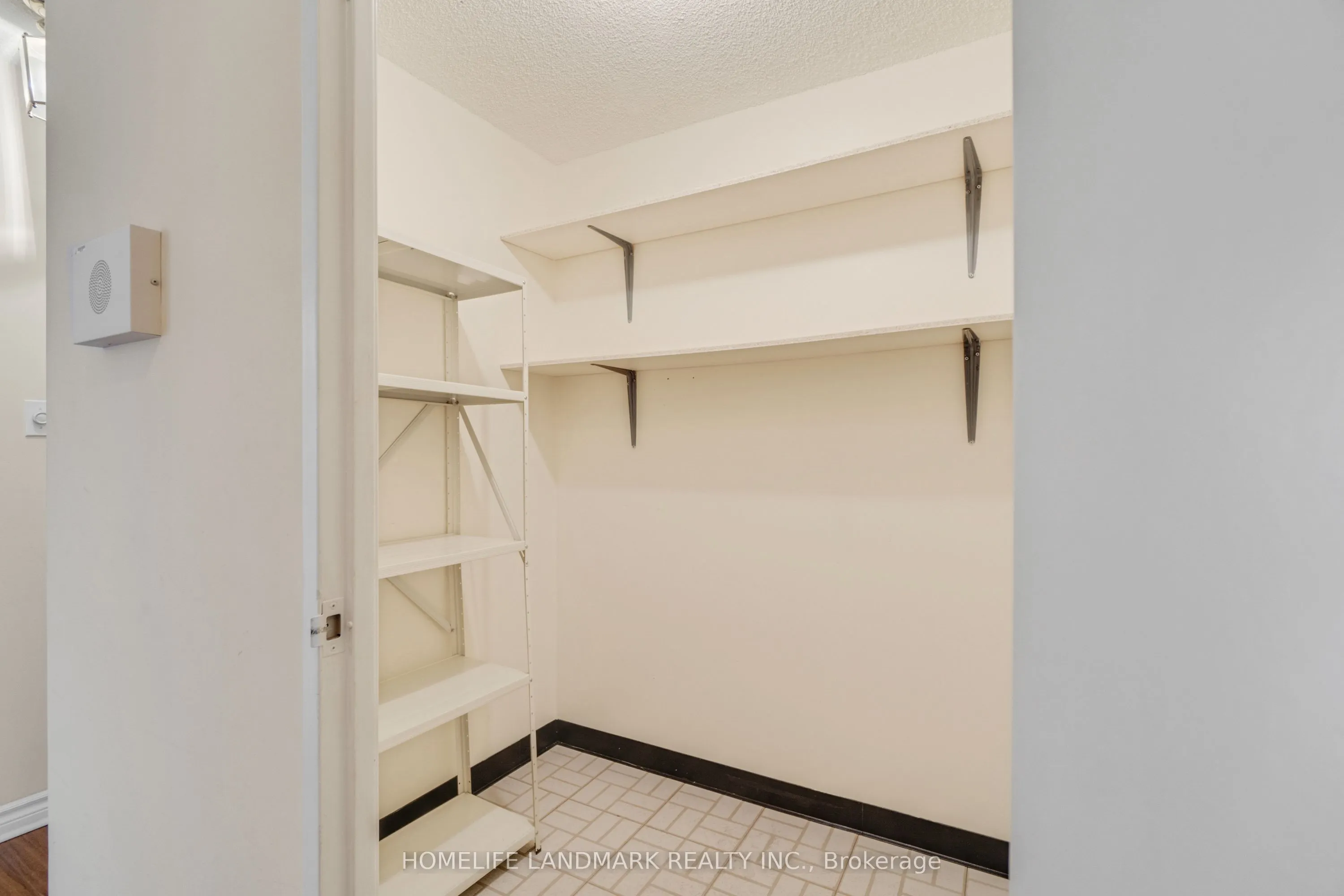 50 Elm Drive E, #910