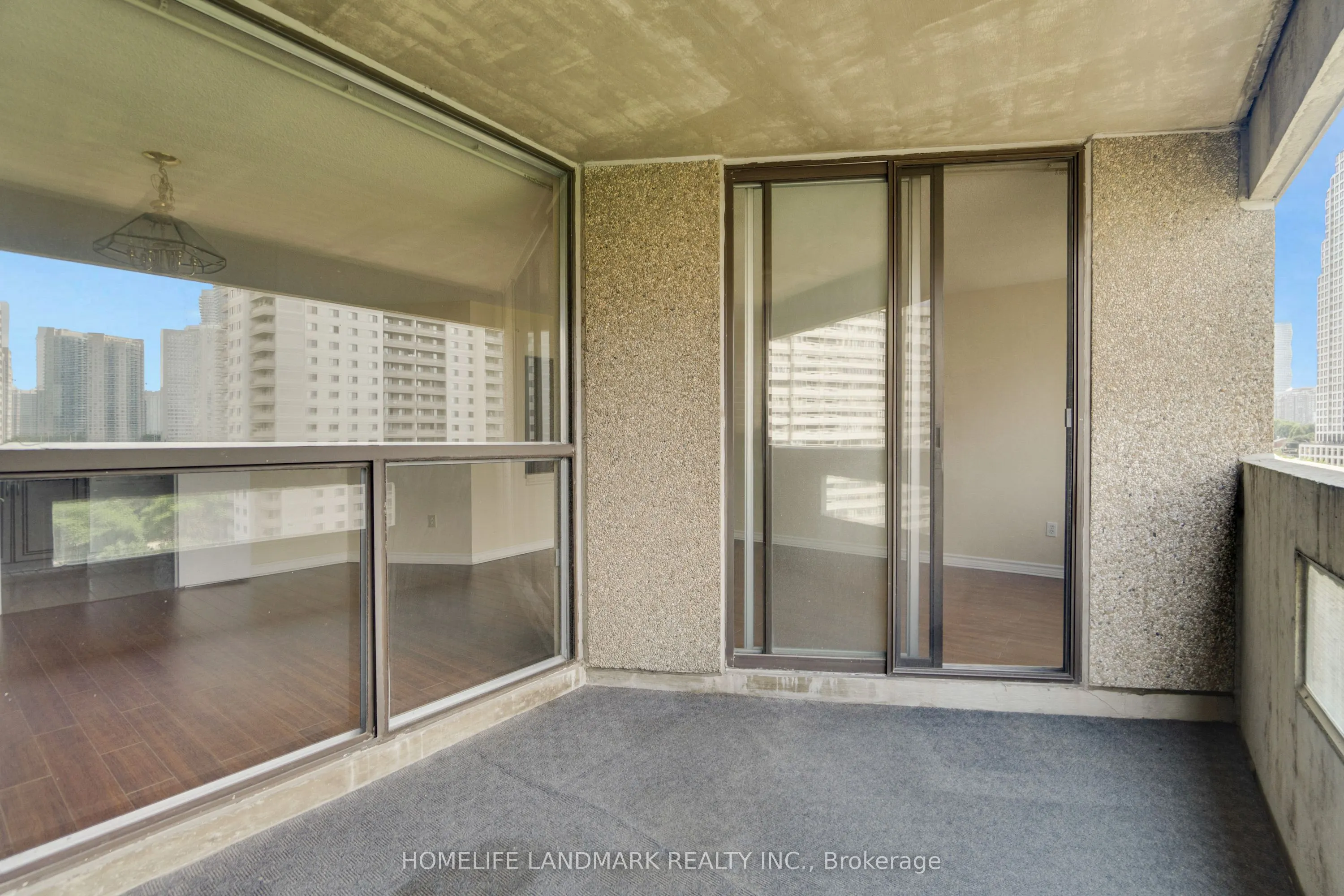 50 Elm Drive E, #910