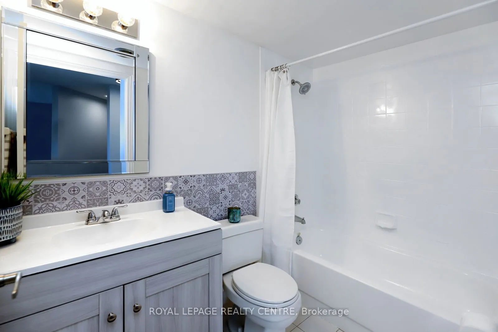 1001 Cedarglen Gate, #502