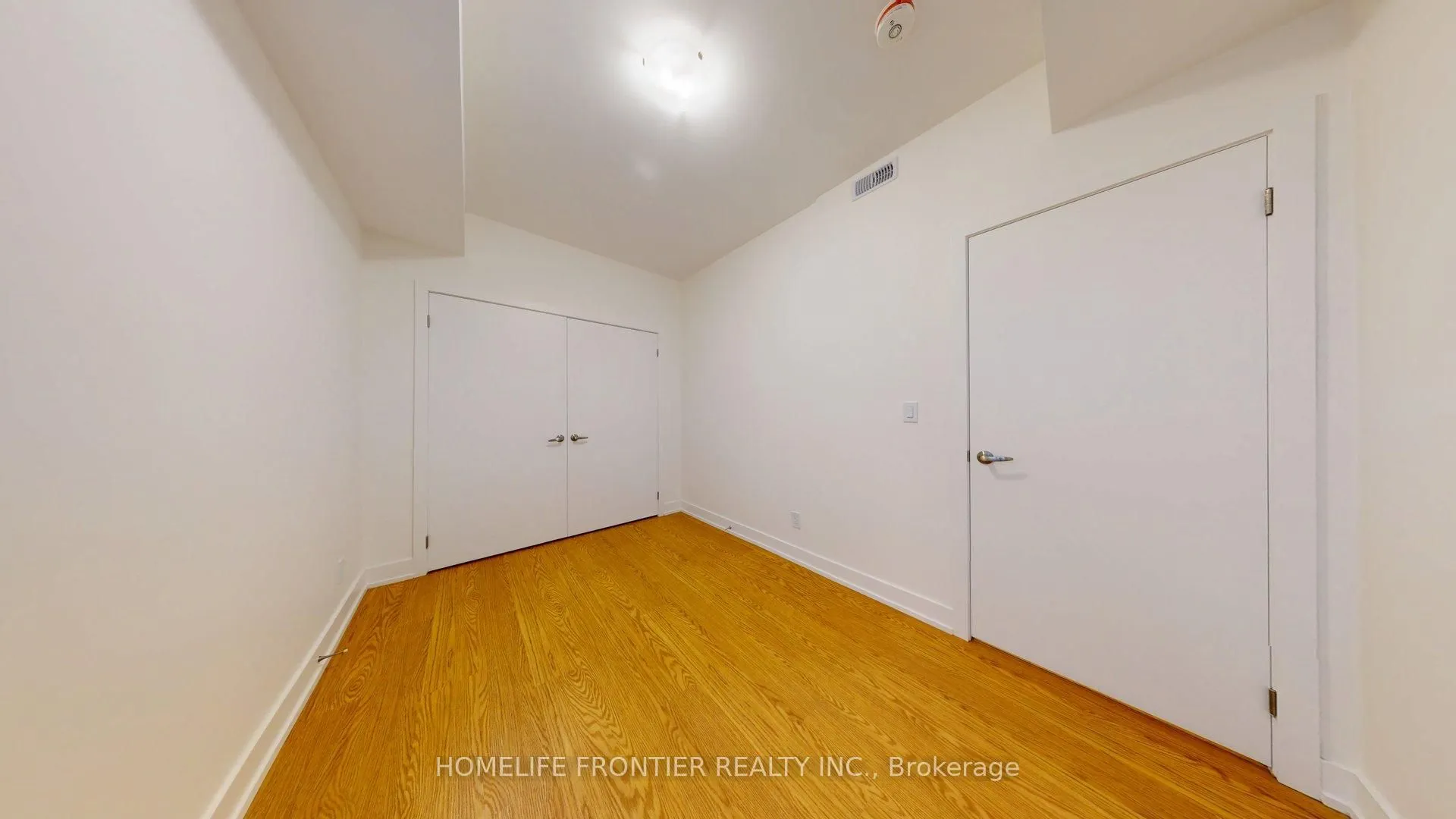 1089 Glencairn Avenue, #2 (Main)