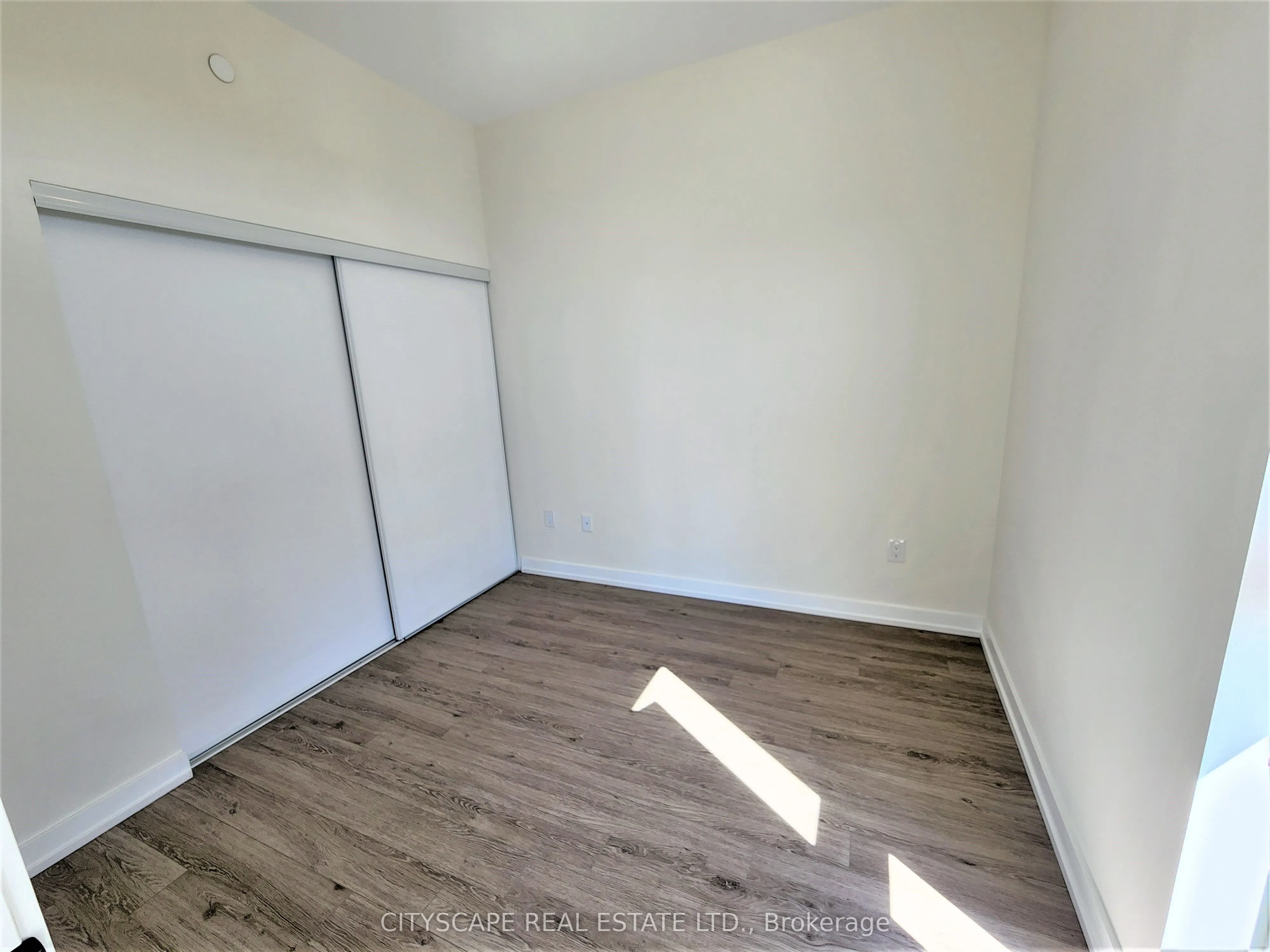 2300 St Clair Avenue W, #608