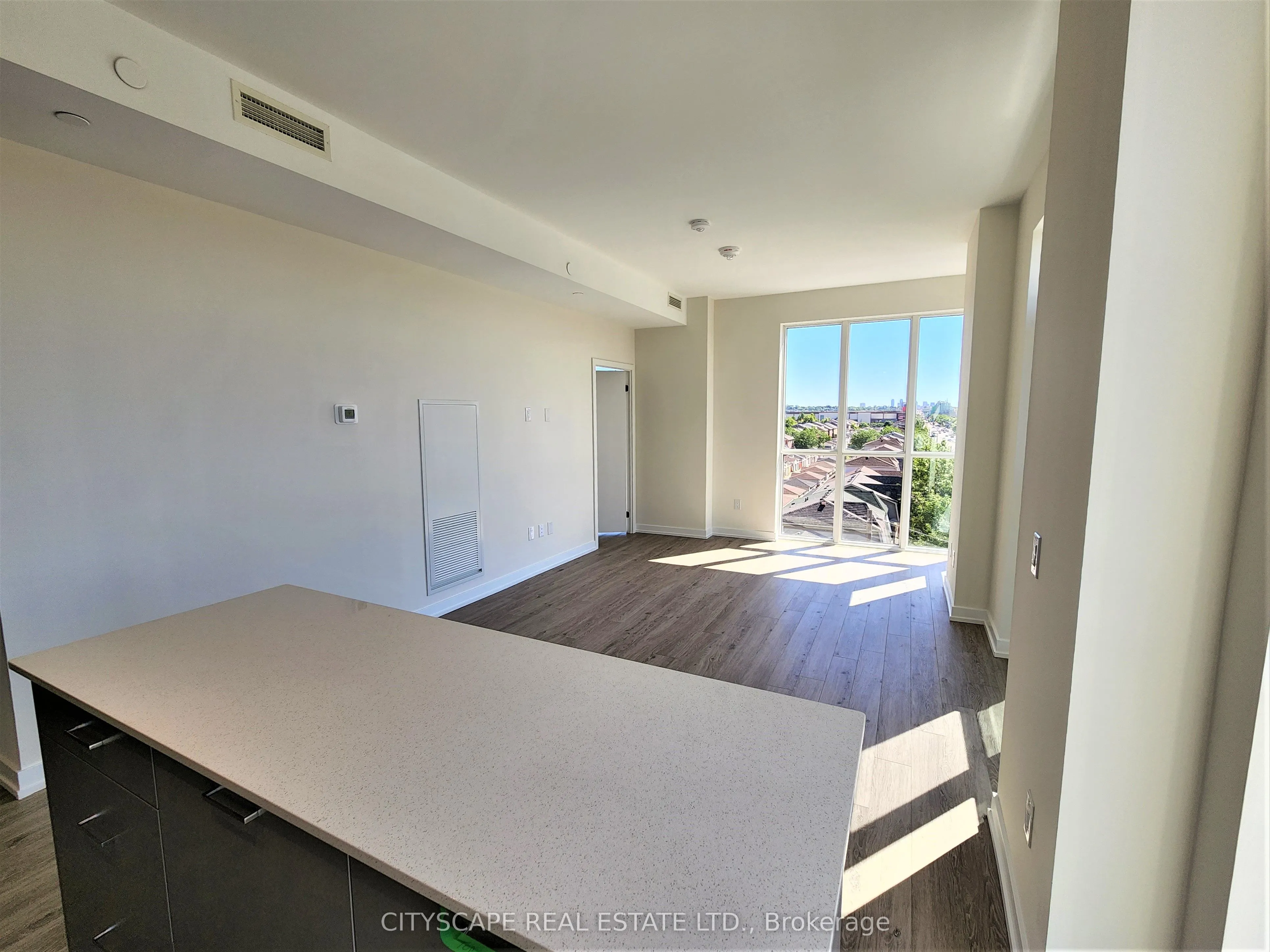 2300 St Clair Avenue W, #608