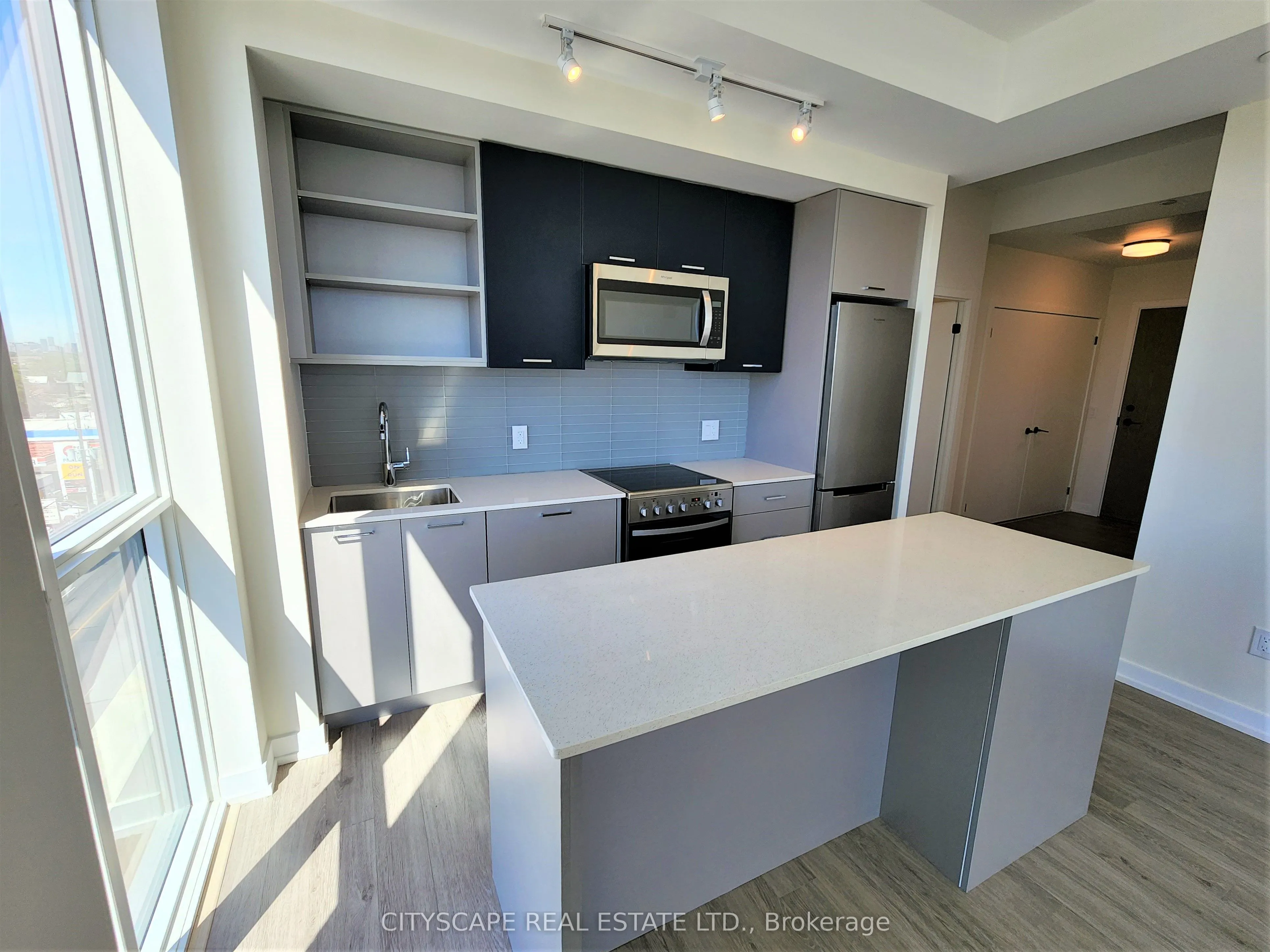 2300 St Clair Avenue W, #608