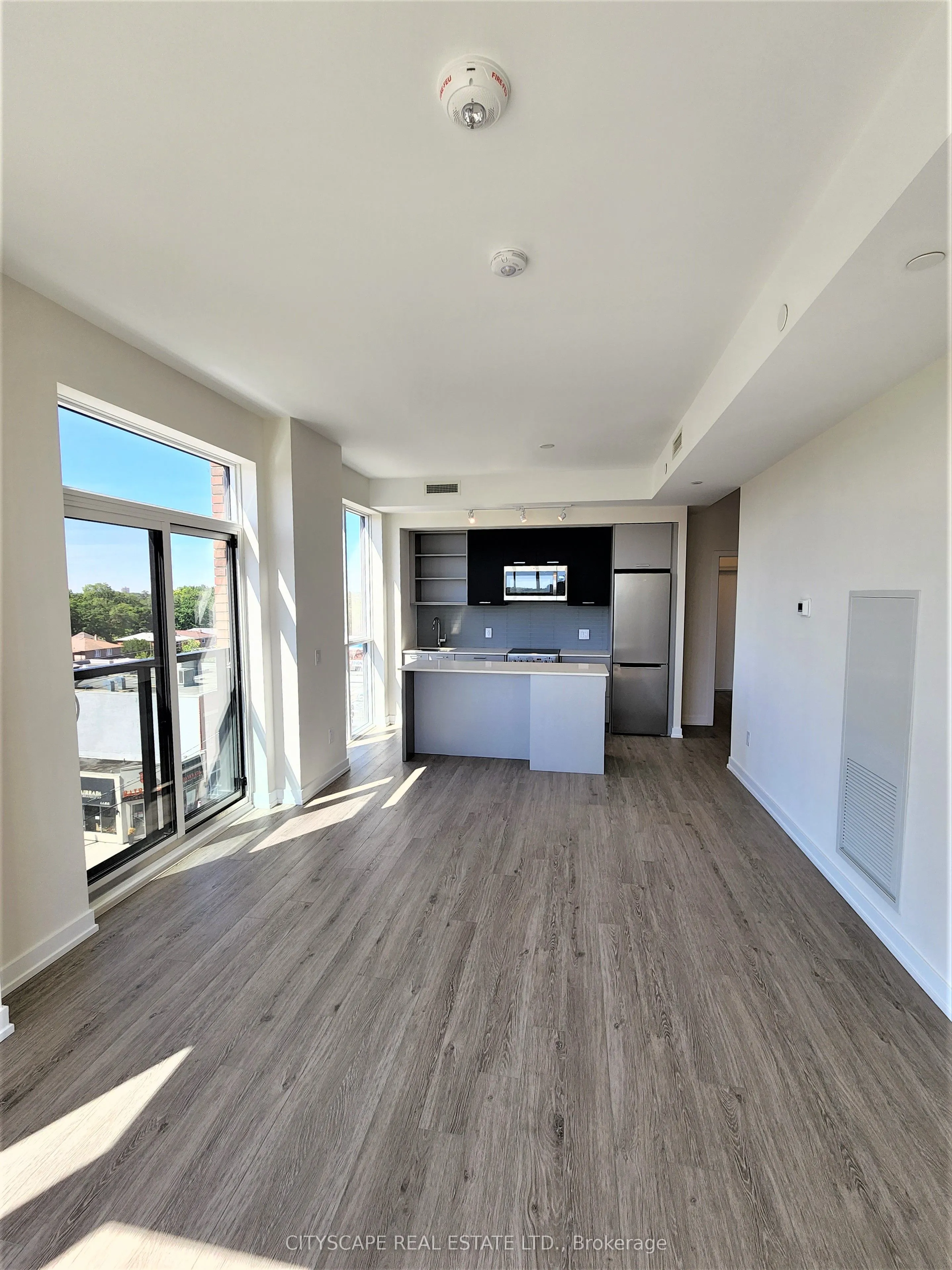 2300 St Clair Avenue W, #608