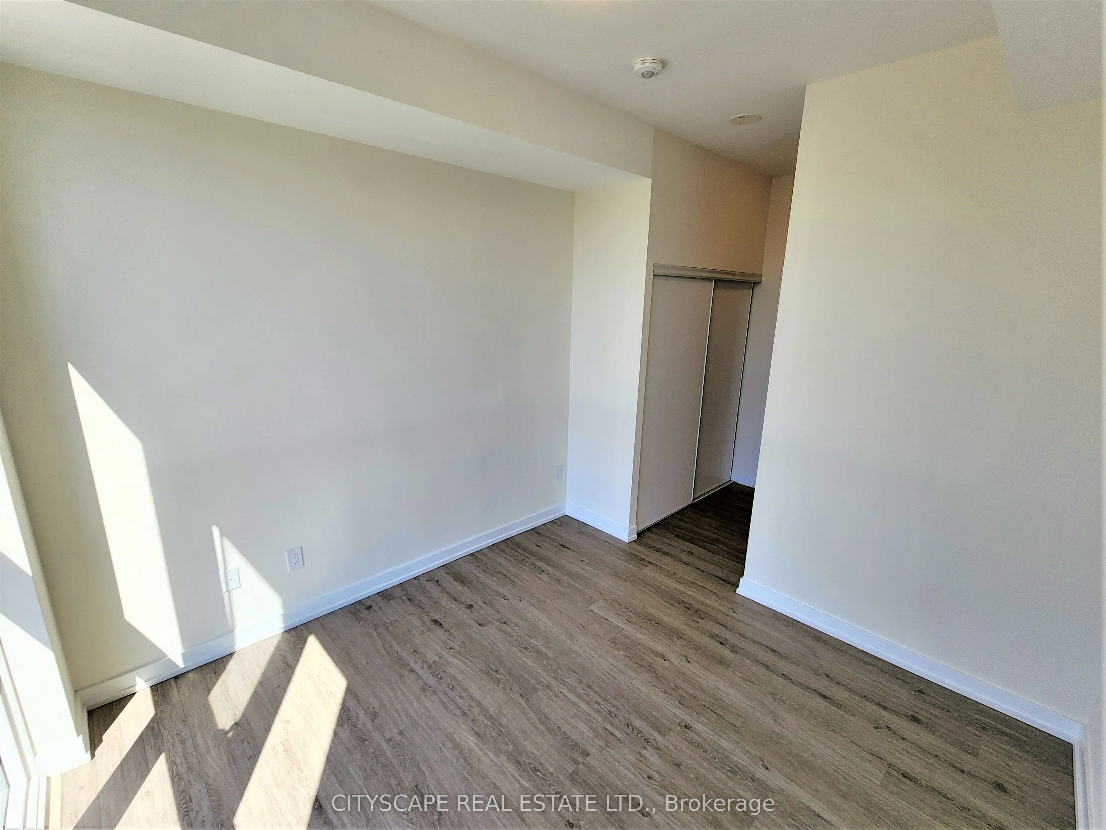 2300 St Clair Avenue W, #608