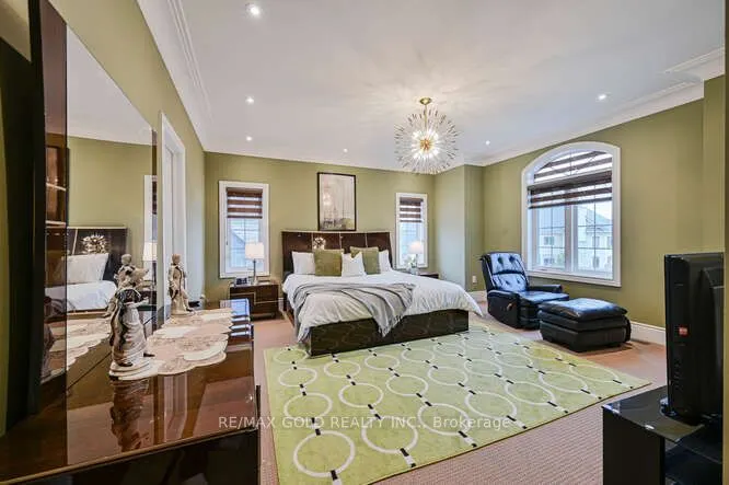 26 Adonis Close