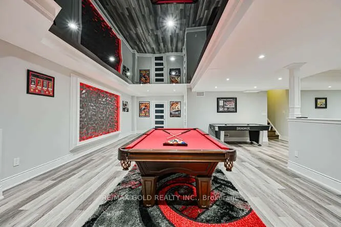 26 Adonis Close