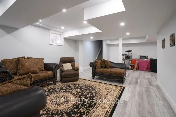 495 Blinco Terrace