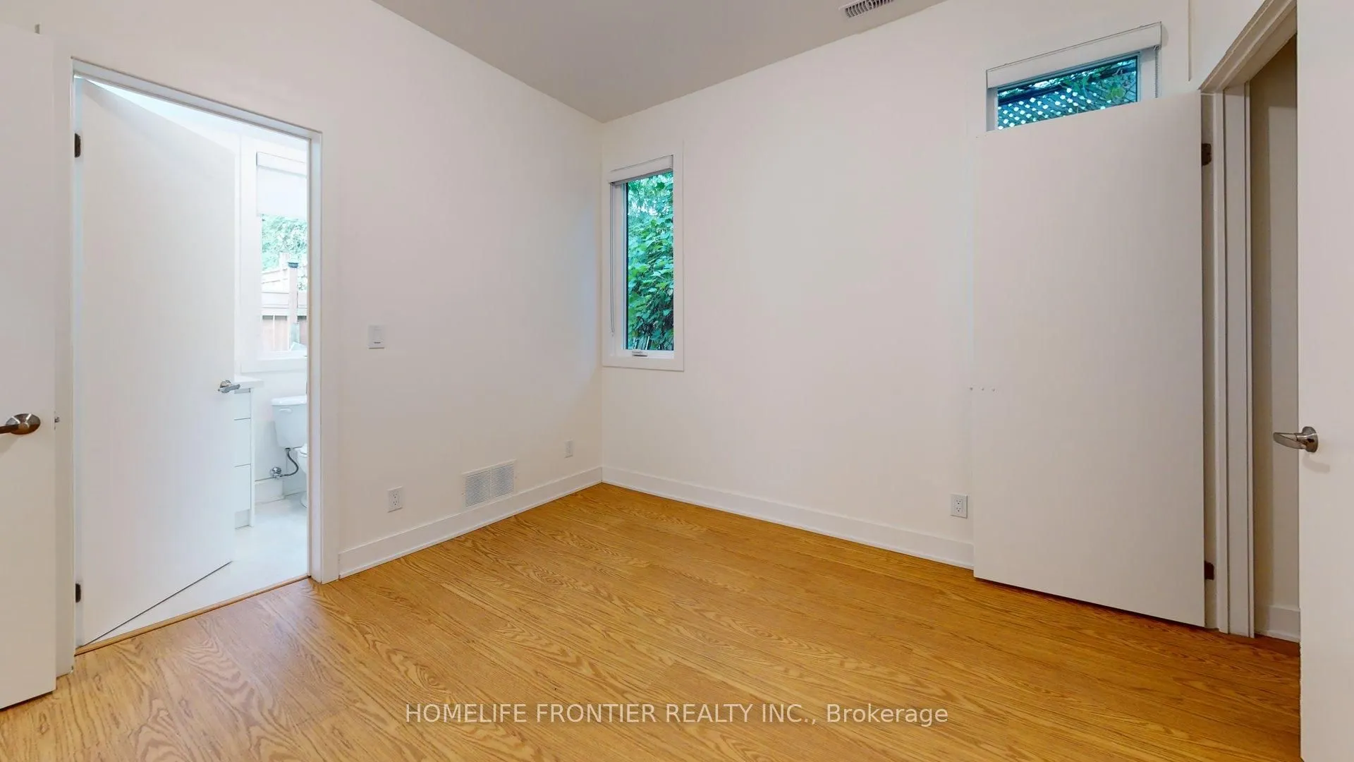 1089 Glencairn Avenue, #R (Laneway)