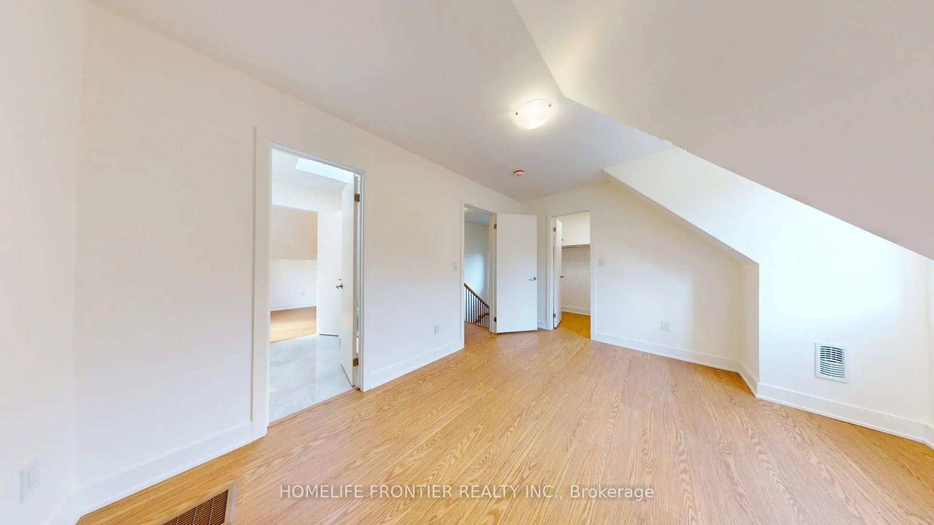 1089 Glencairn Avenue, #R (Laneway)