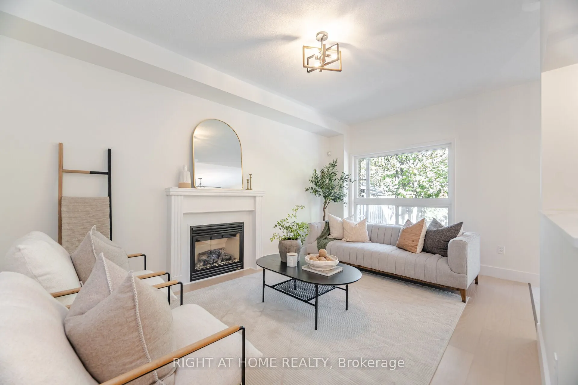 514 Huntington Ridge Drive