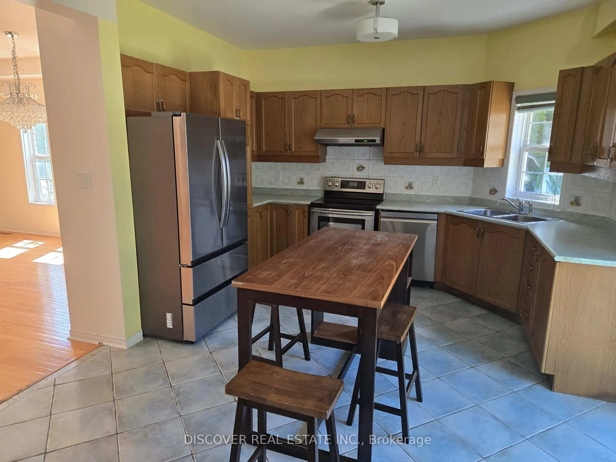 5792 Raftsman Cove