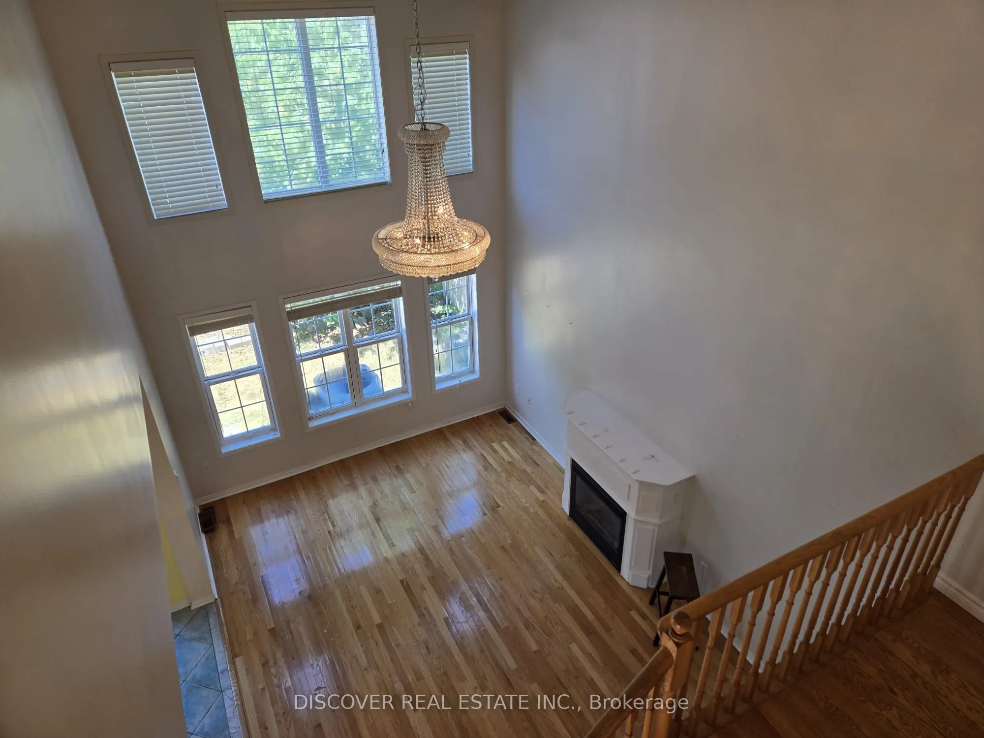 5792 Raftsman Cove