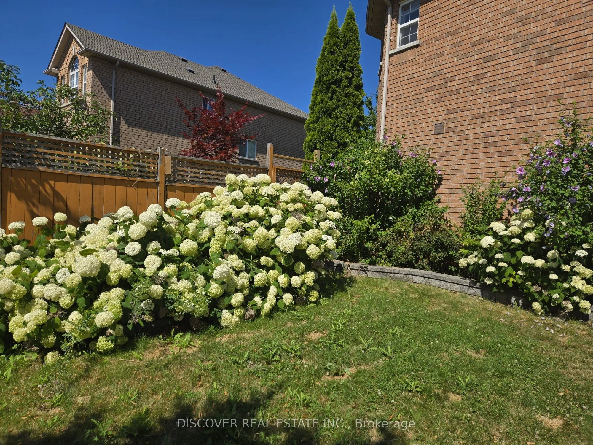 5792 Raftsman Cove