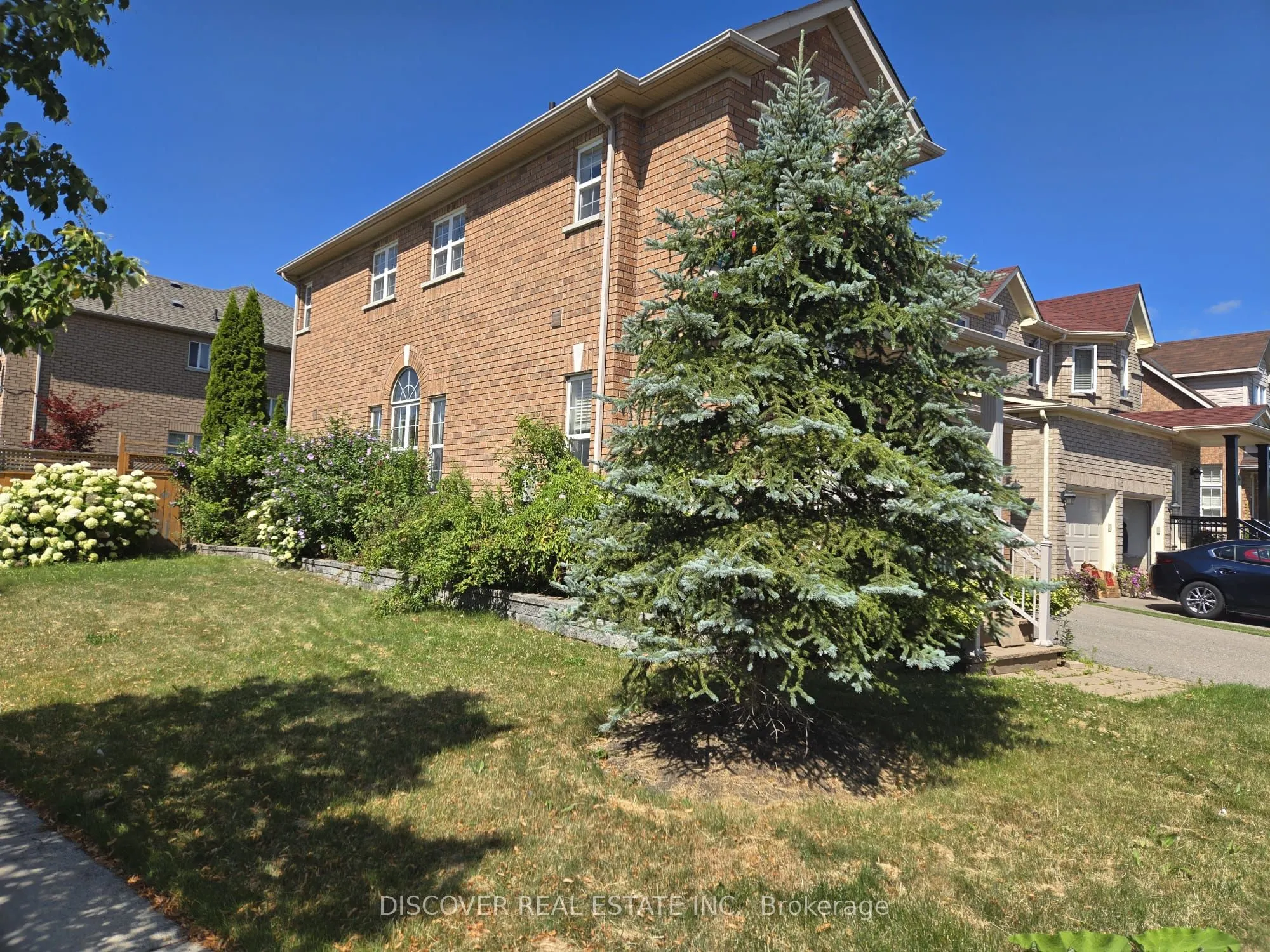 5792 Raftsman Cove
