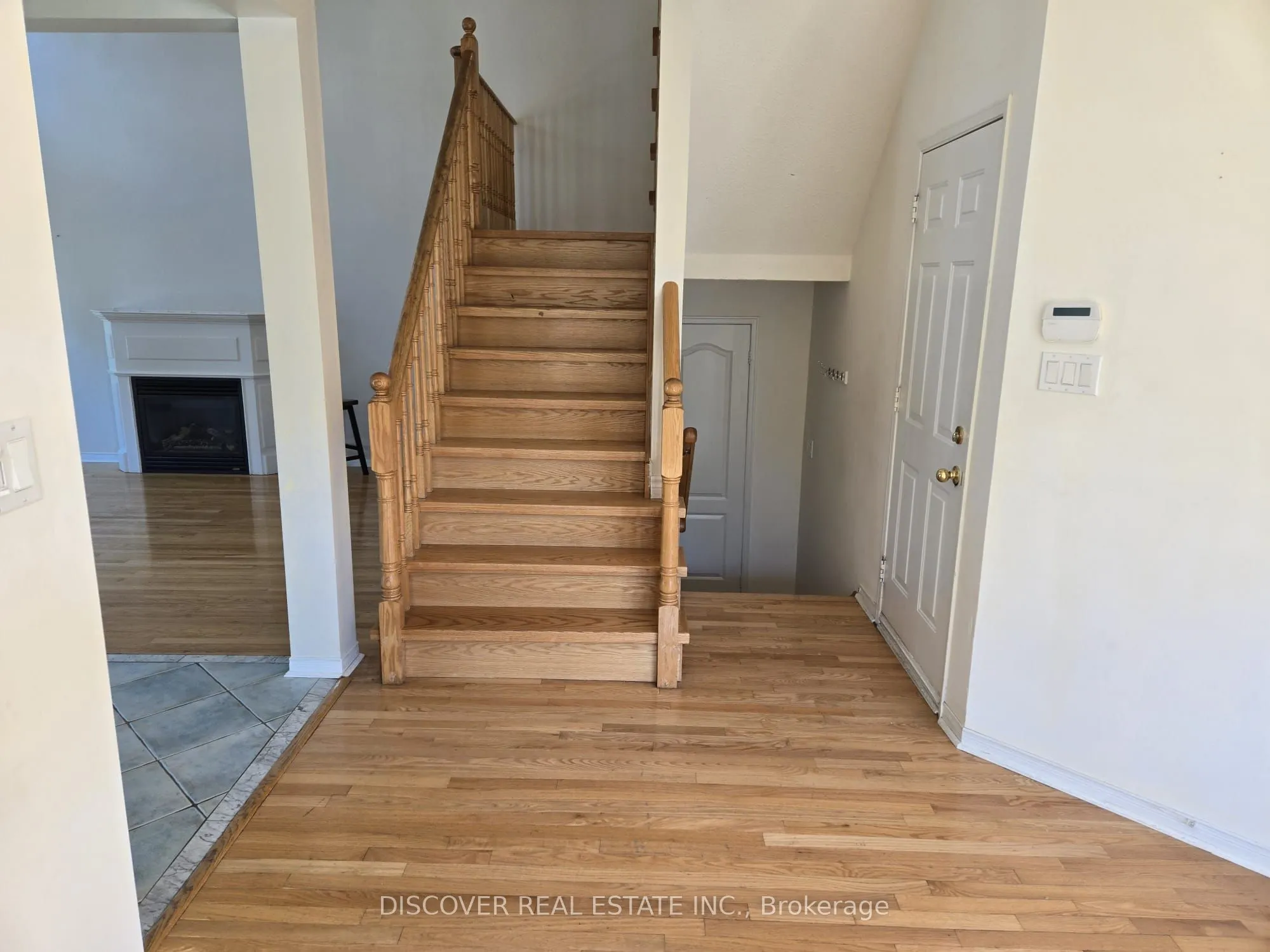 5792 Raftsman Cove