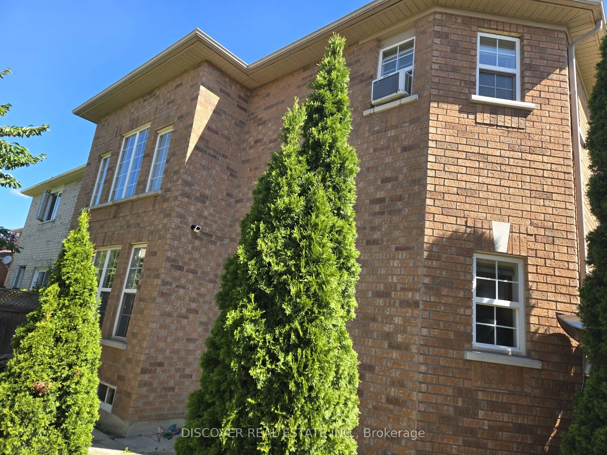 5792 Raftsman Cove