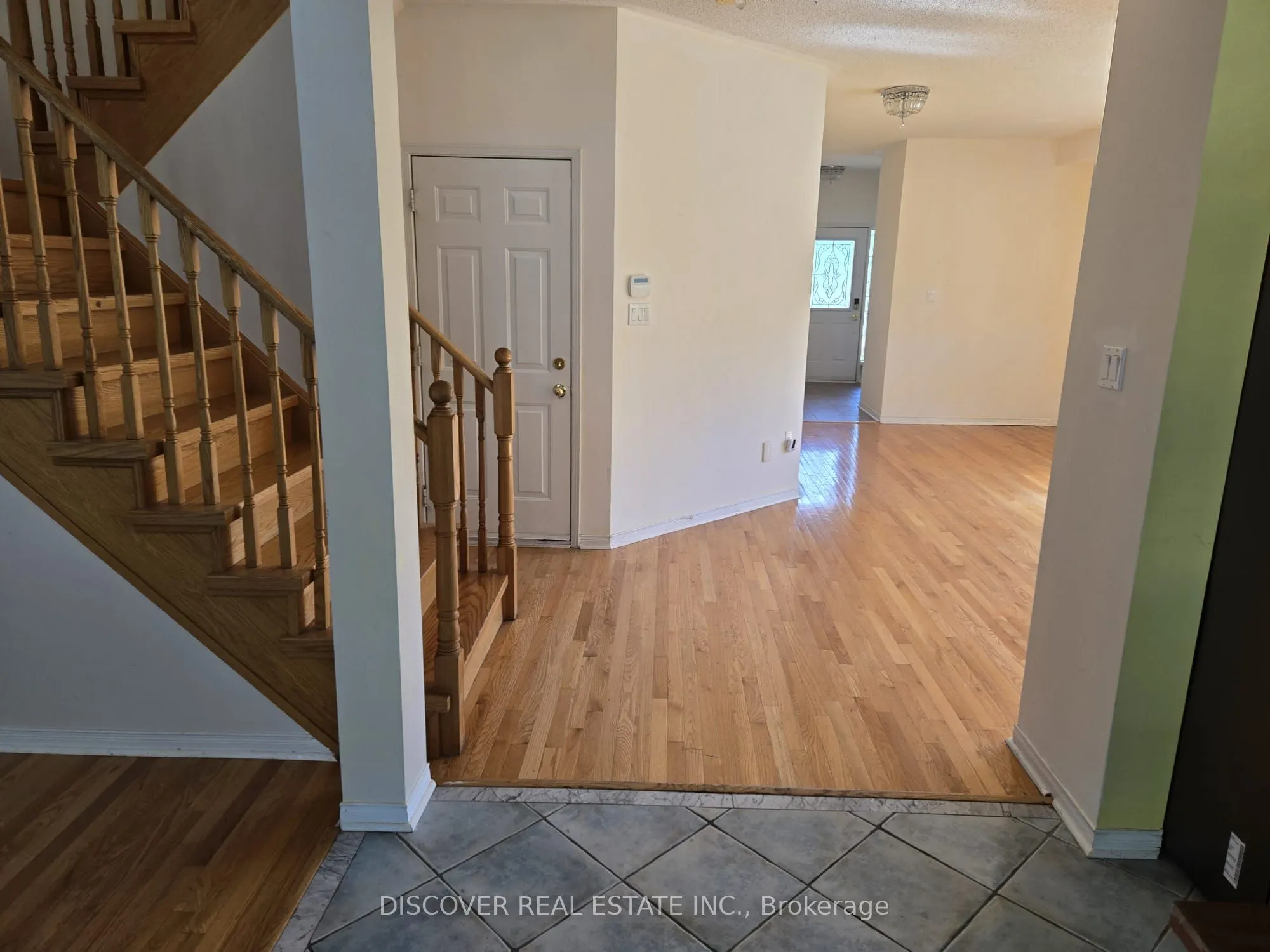 5792 Raftsman Cove
