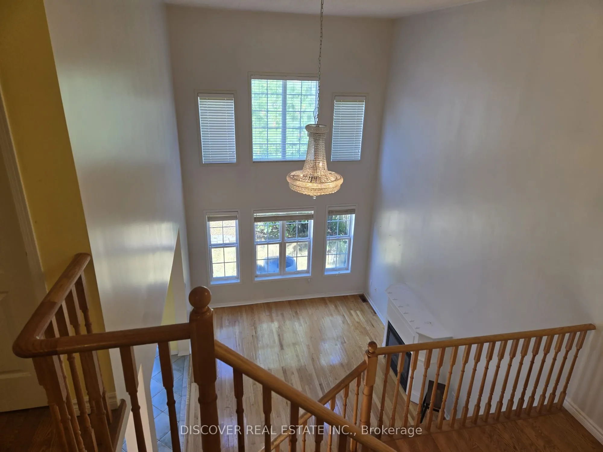 5792 Raftsman Cove