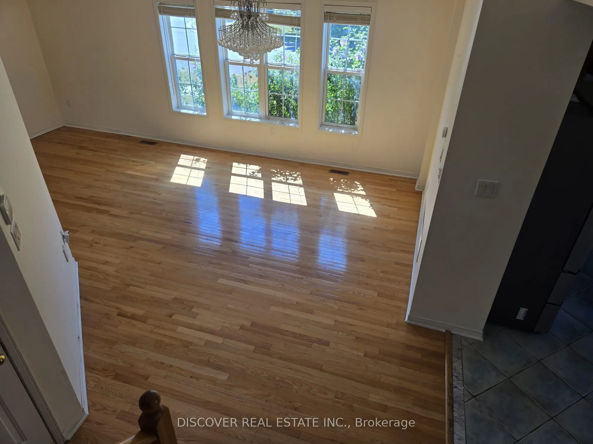5792 Raftsman Cove