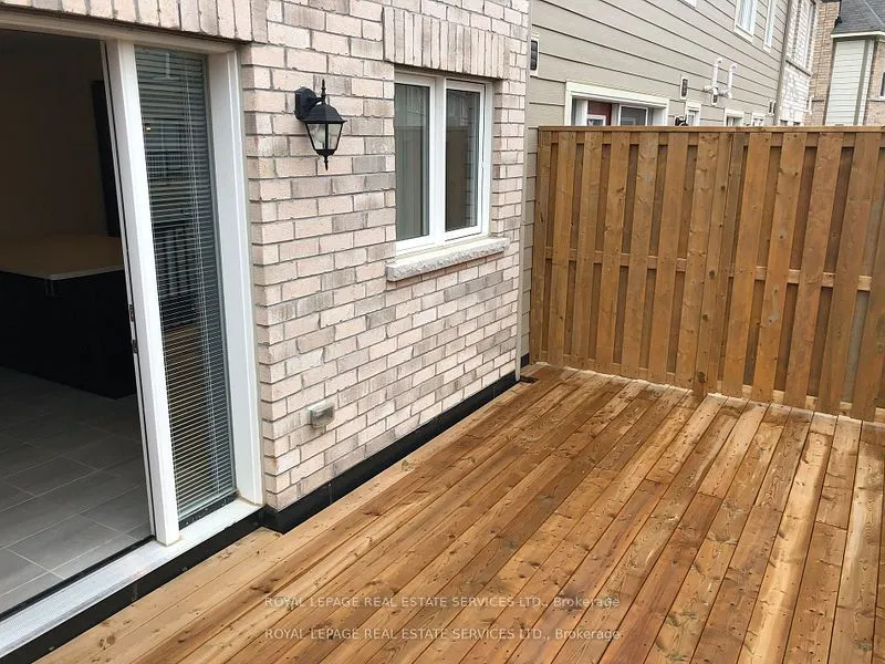 1 Beckenrose Court E, #135