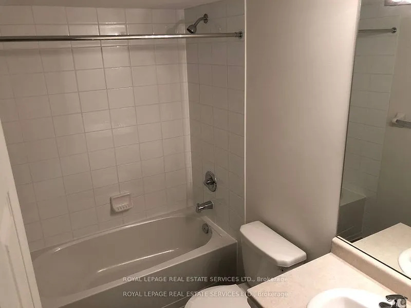 1 Beckenrose Court E, #135