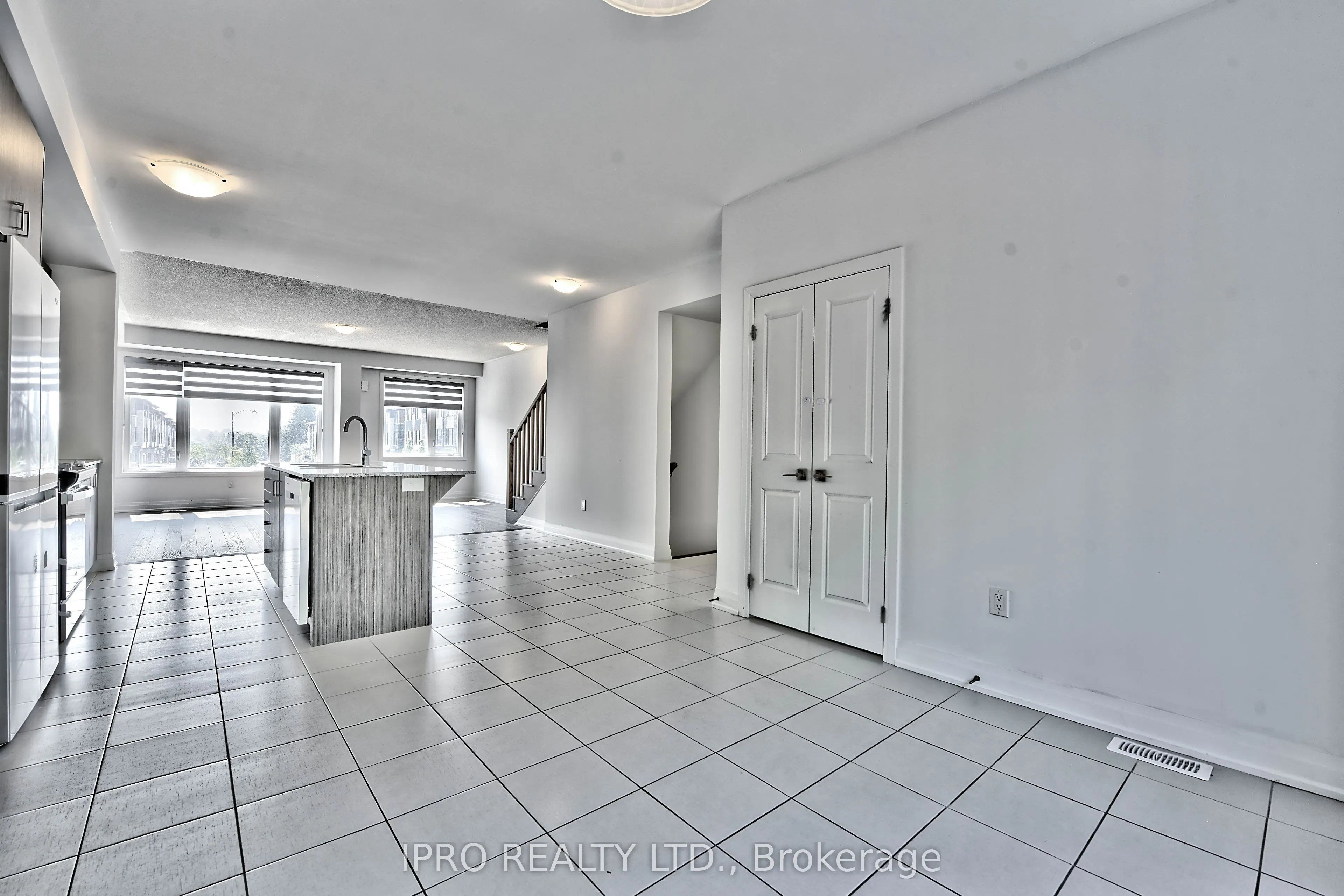 48 Windtree Way