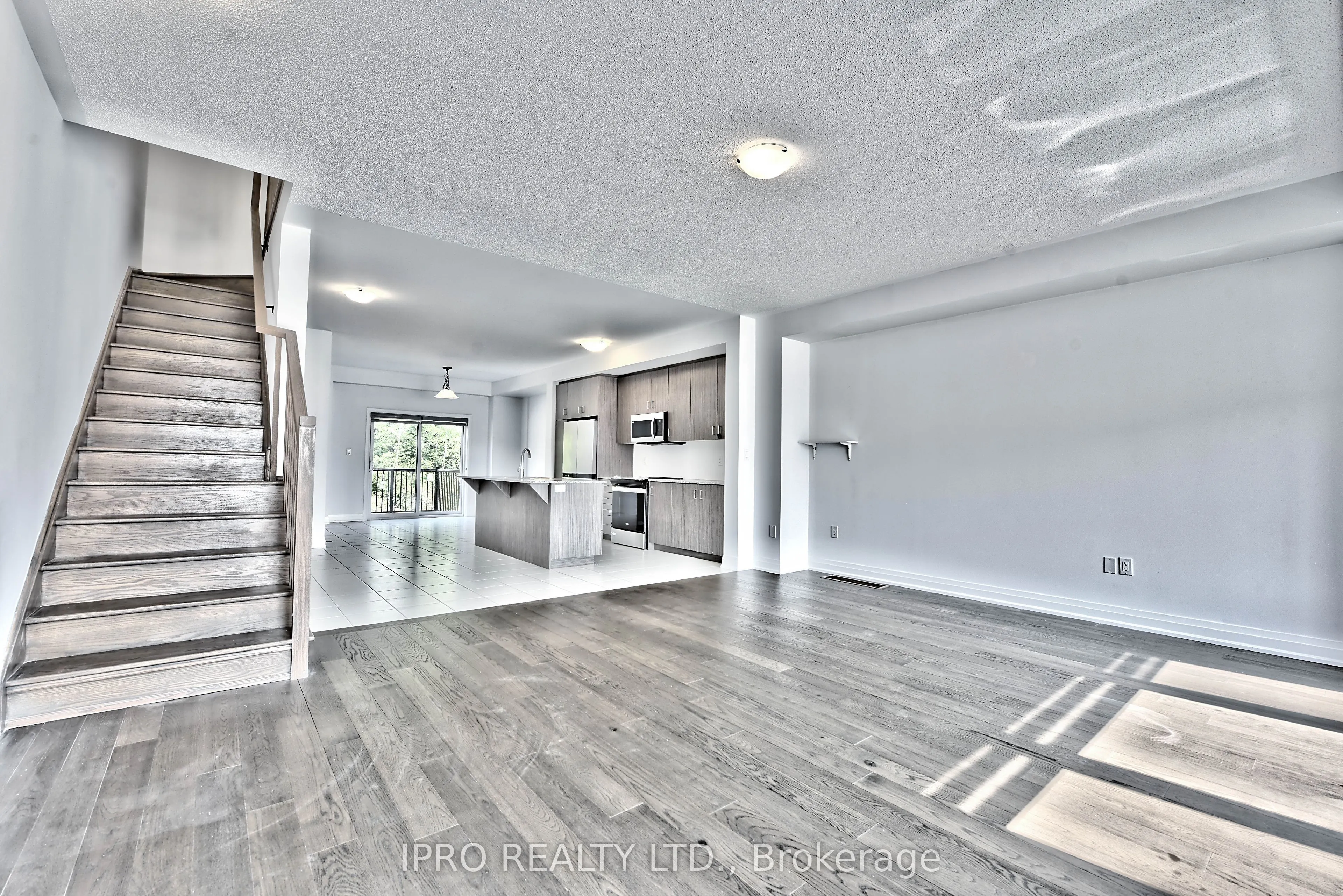 48 Windtree Way