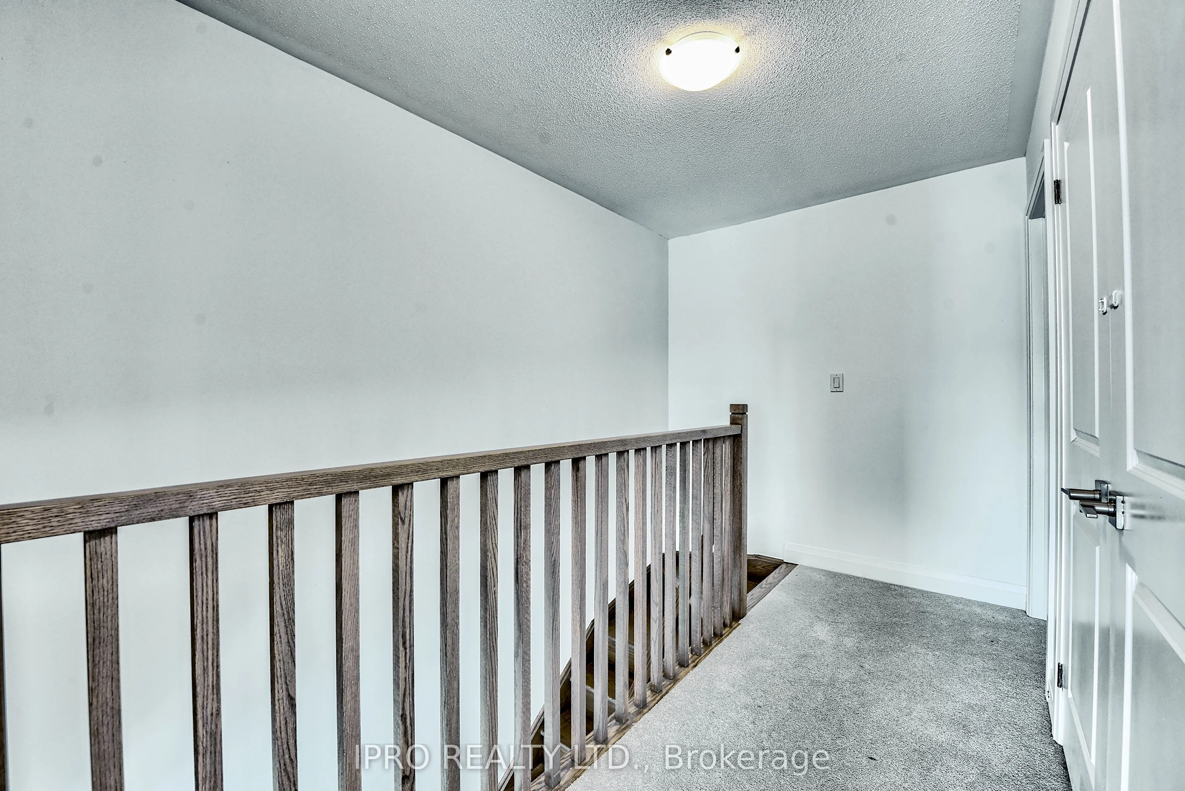 48 Windtree Way