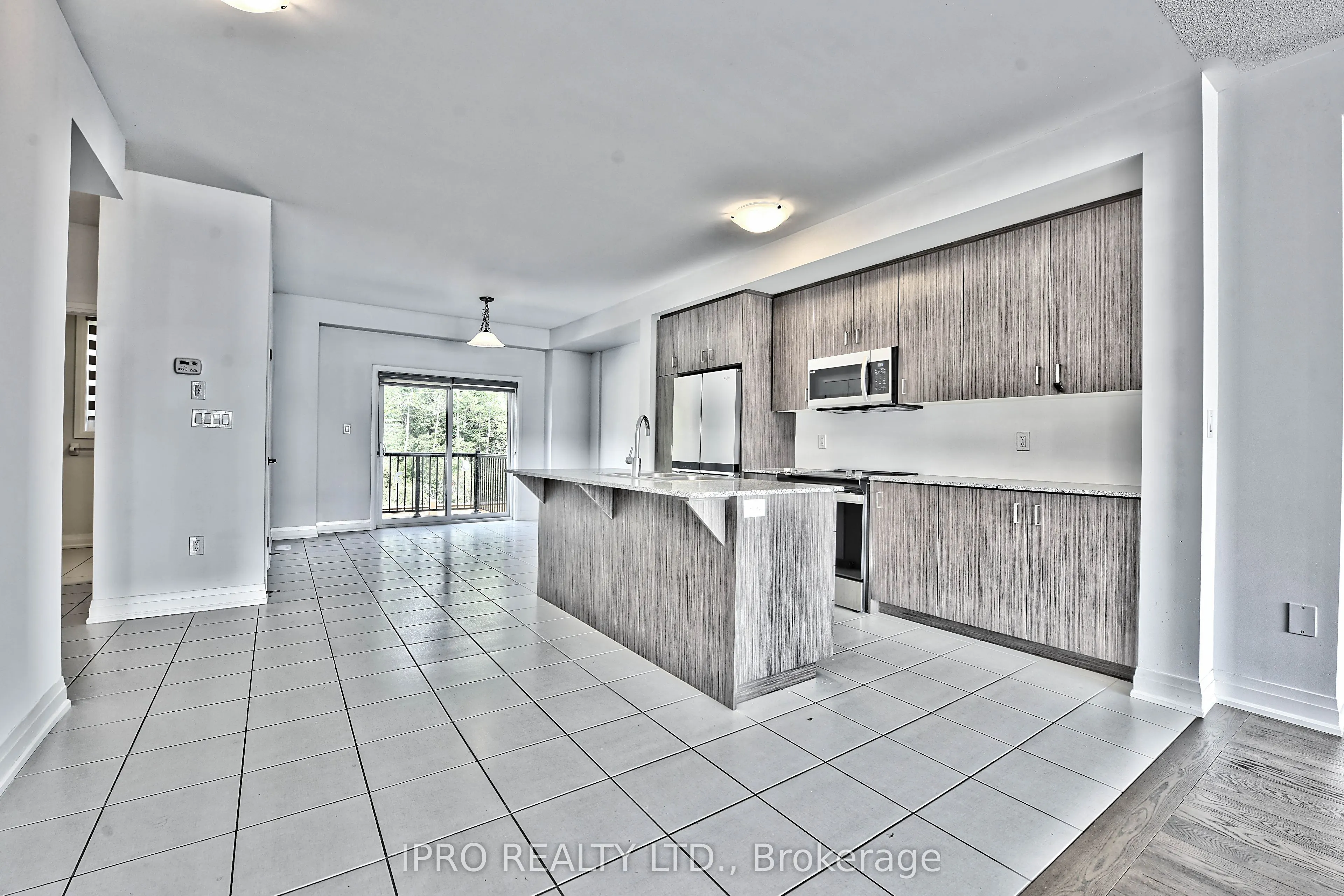 48 Windtree Way