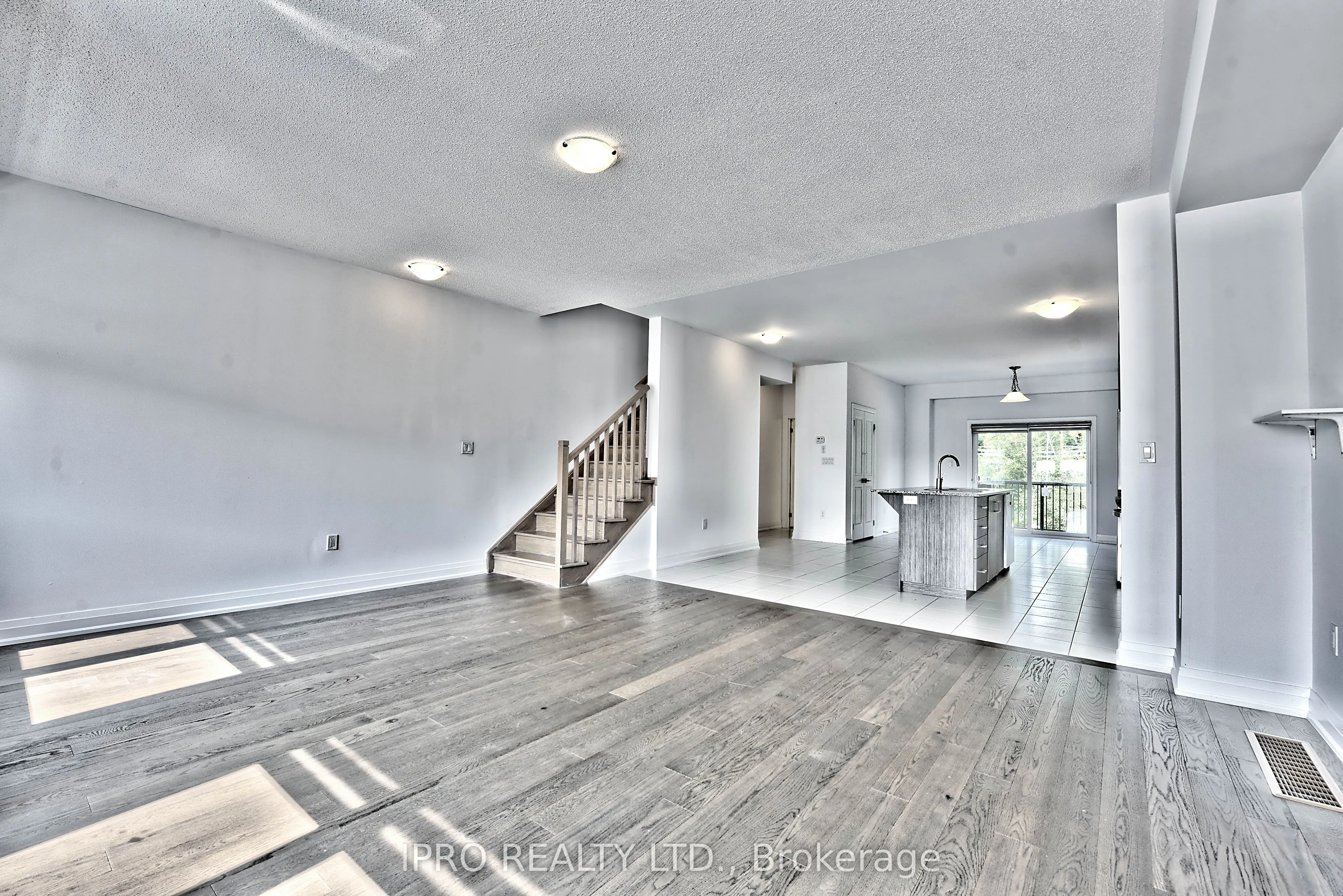 48 Windtree Way