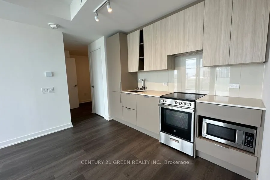 3900 Confederation Parkway #2301